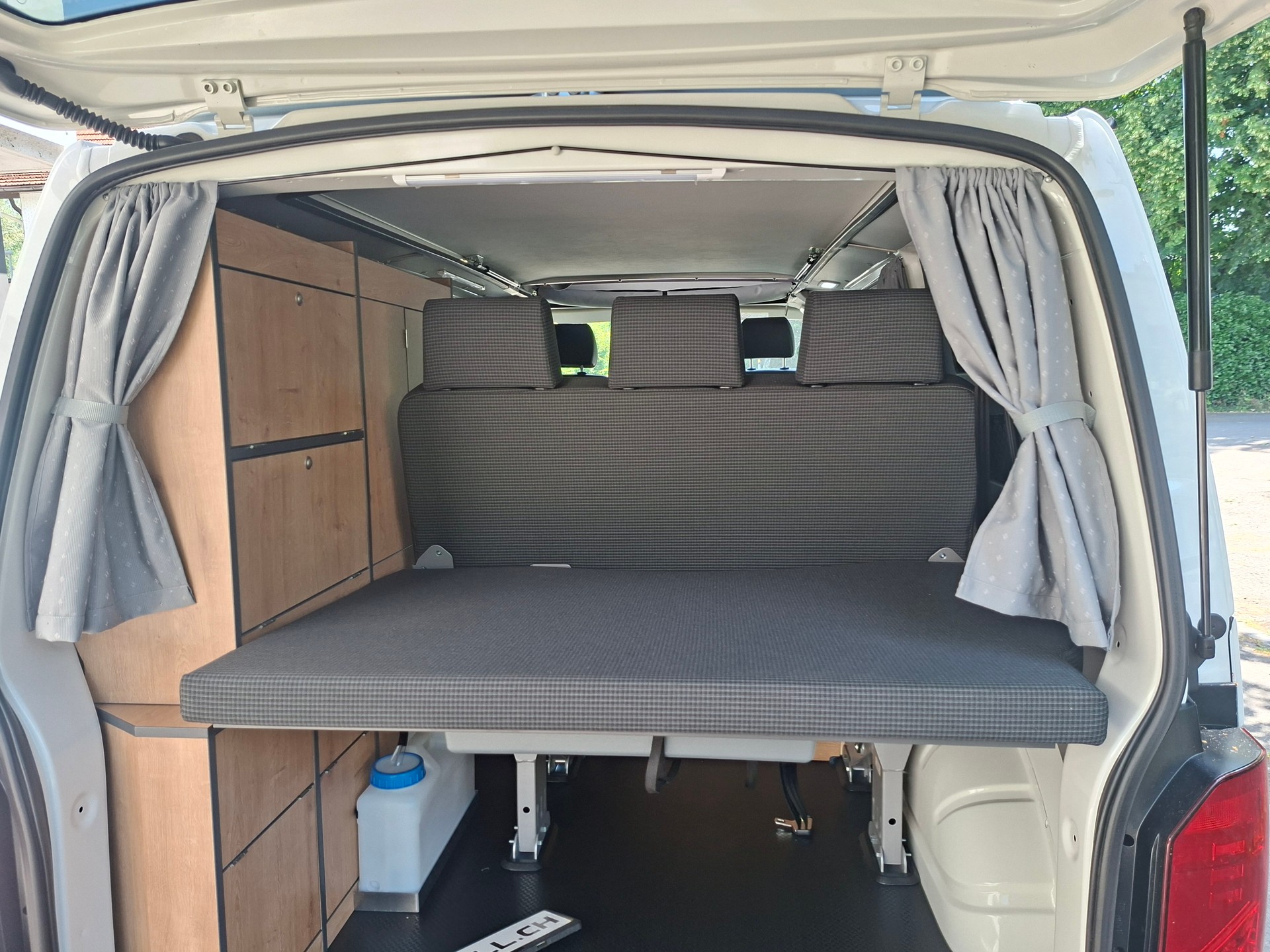VW VW T6.1 2.0 TDI MareMonti COMFORT Camper 5Sitze-image-12