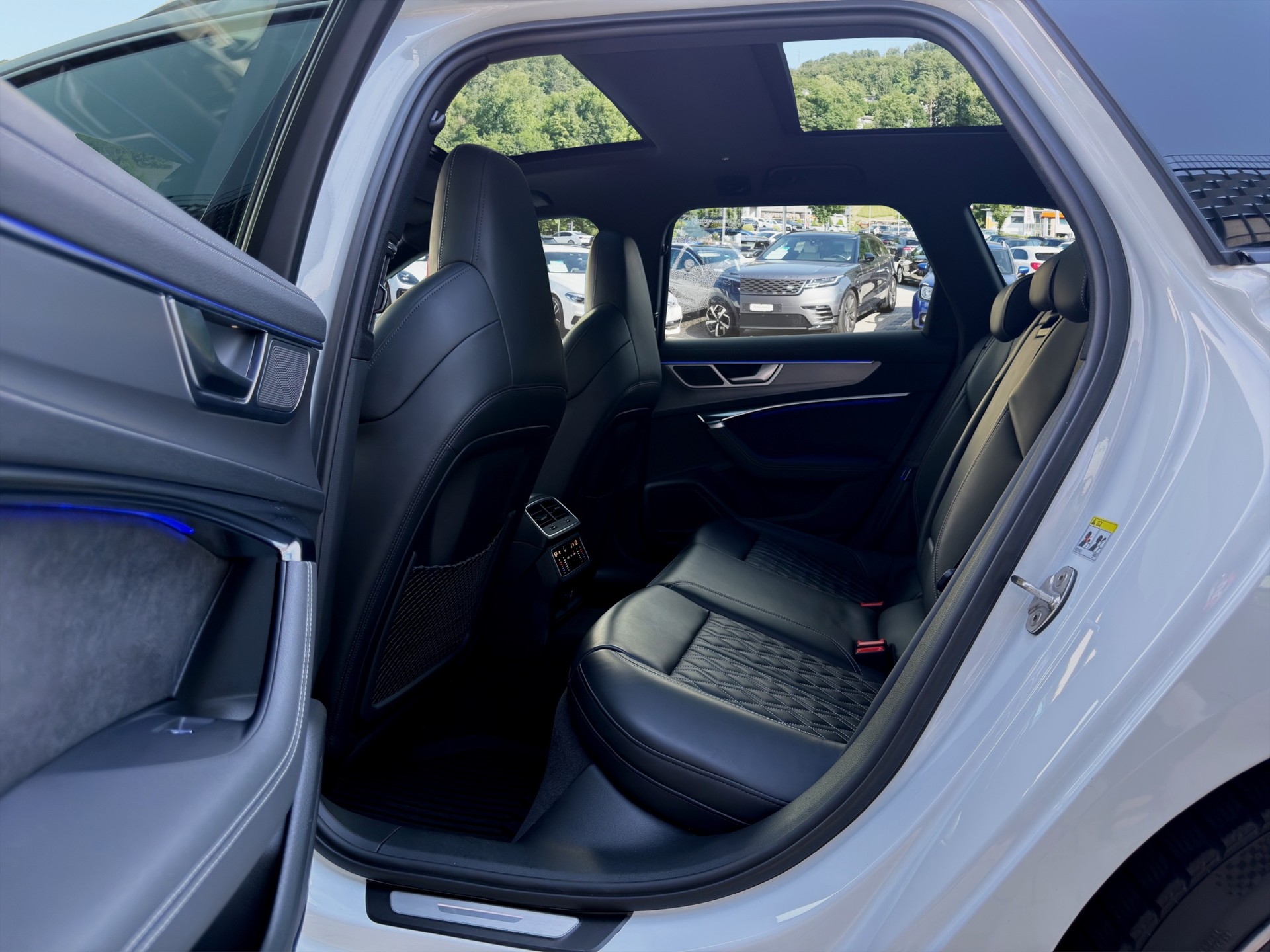 AUDI S6 Avant 3.0 TDI quattro tiptronic*Frisch ab MFK,1 Jahr oder 20000km Garantie*-image-14