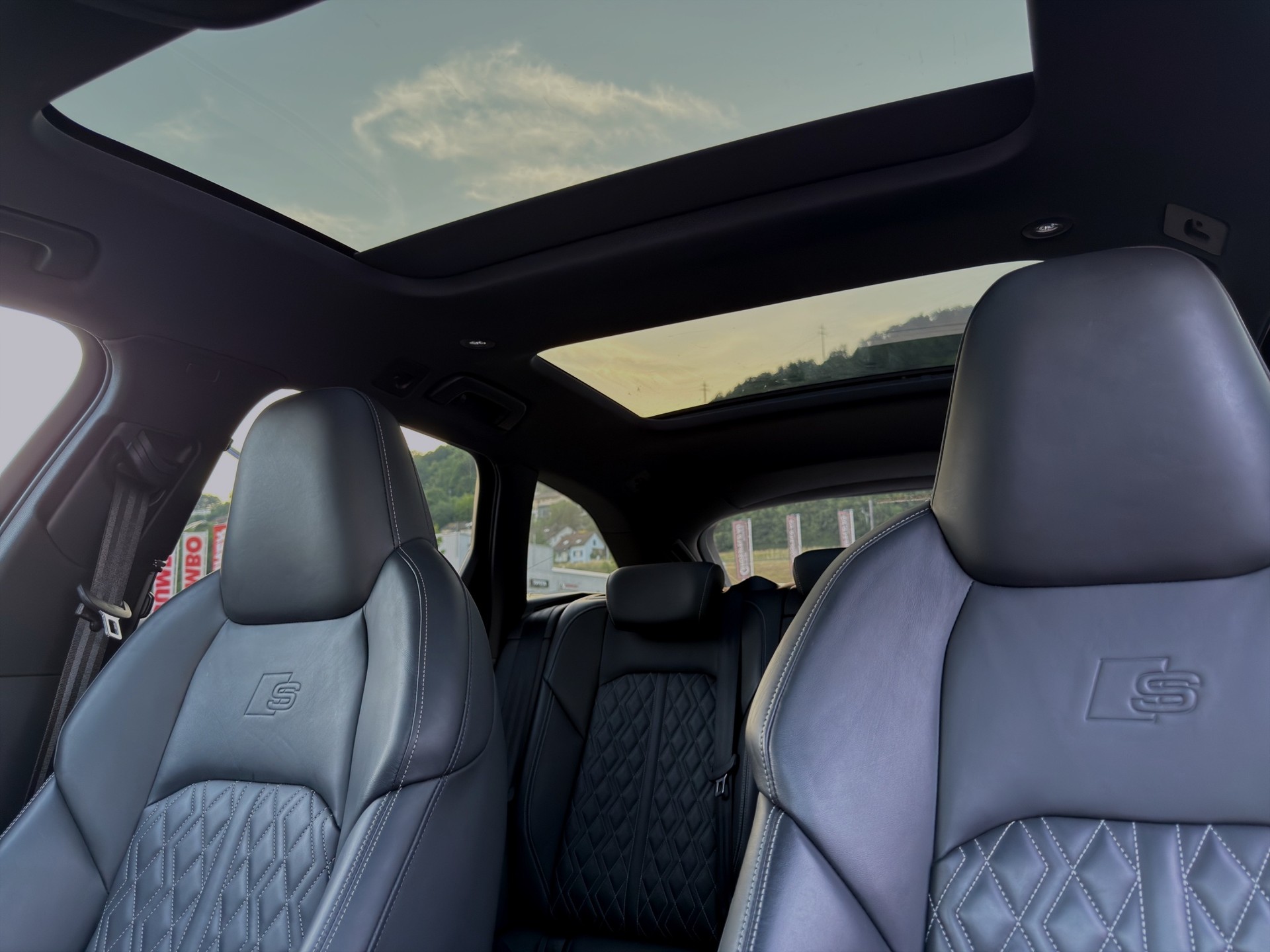 AUDI S6 Avant 3.0 TDI quattro tiptronic*Frisch ab MFK,1 Jahr oder 20000km Garantie*-image-19