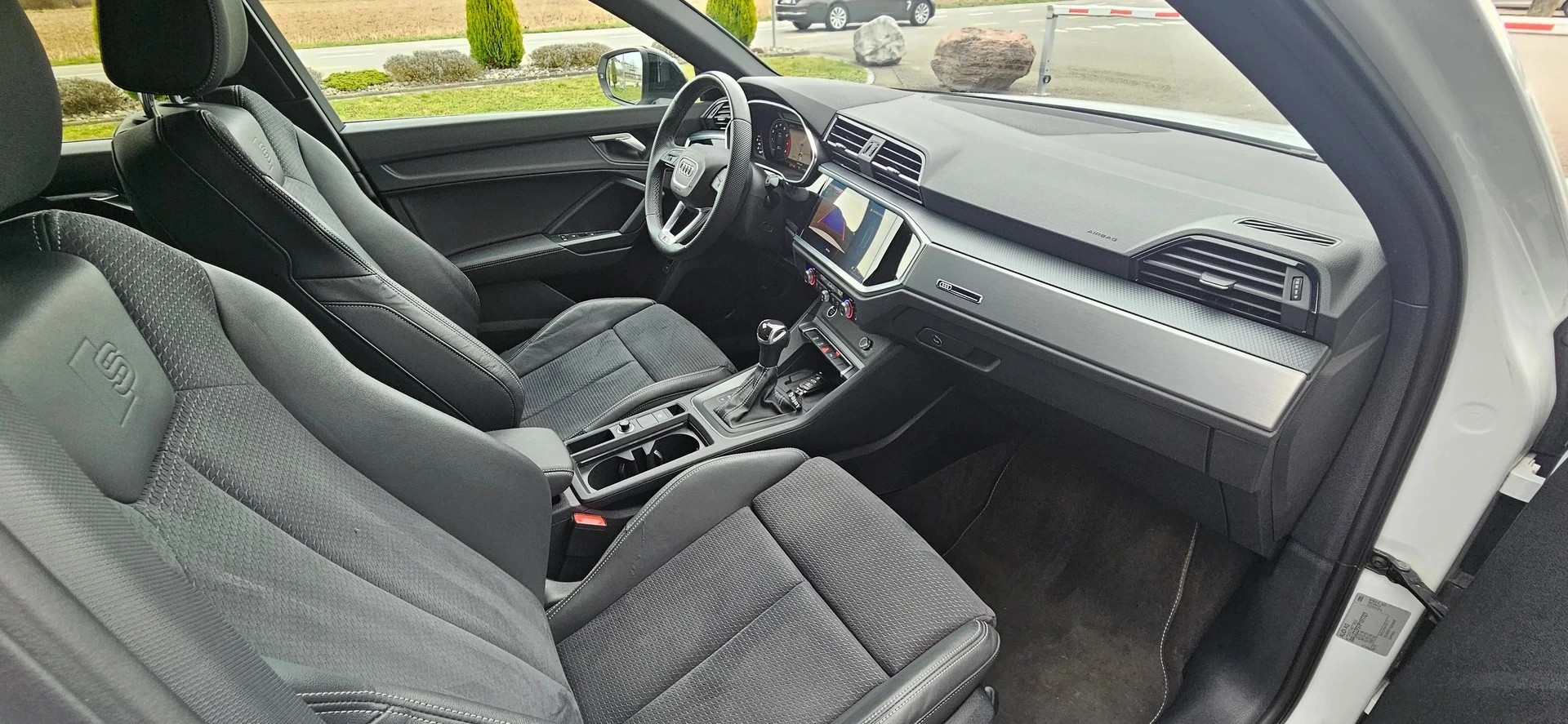 AUDI Q3 Sportback 35 TFSI S line Attraction S-tronic-image-12