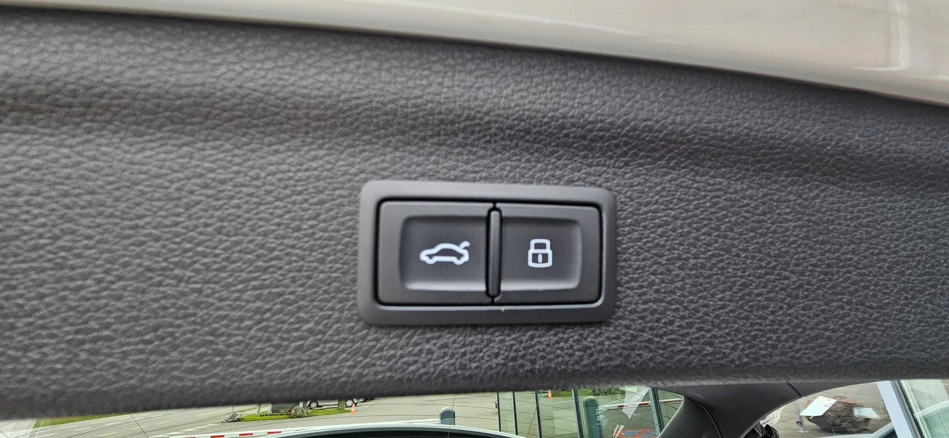AUDI Q3 Sportback 35 TFSI S line Attraction S-tronic-image-15