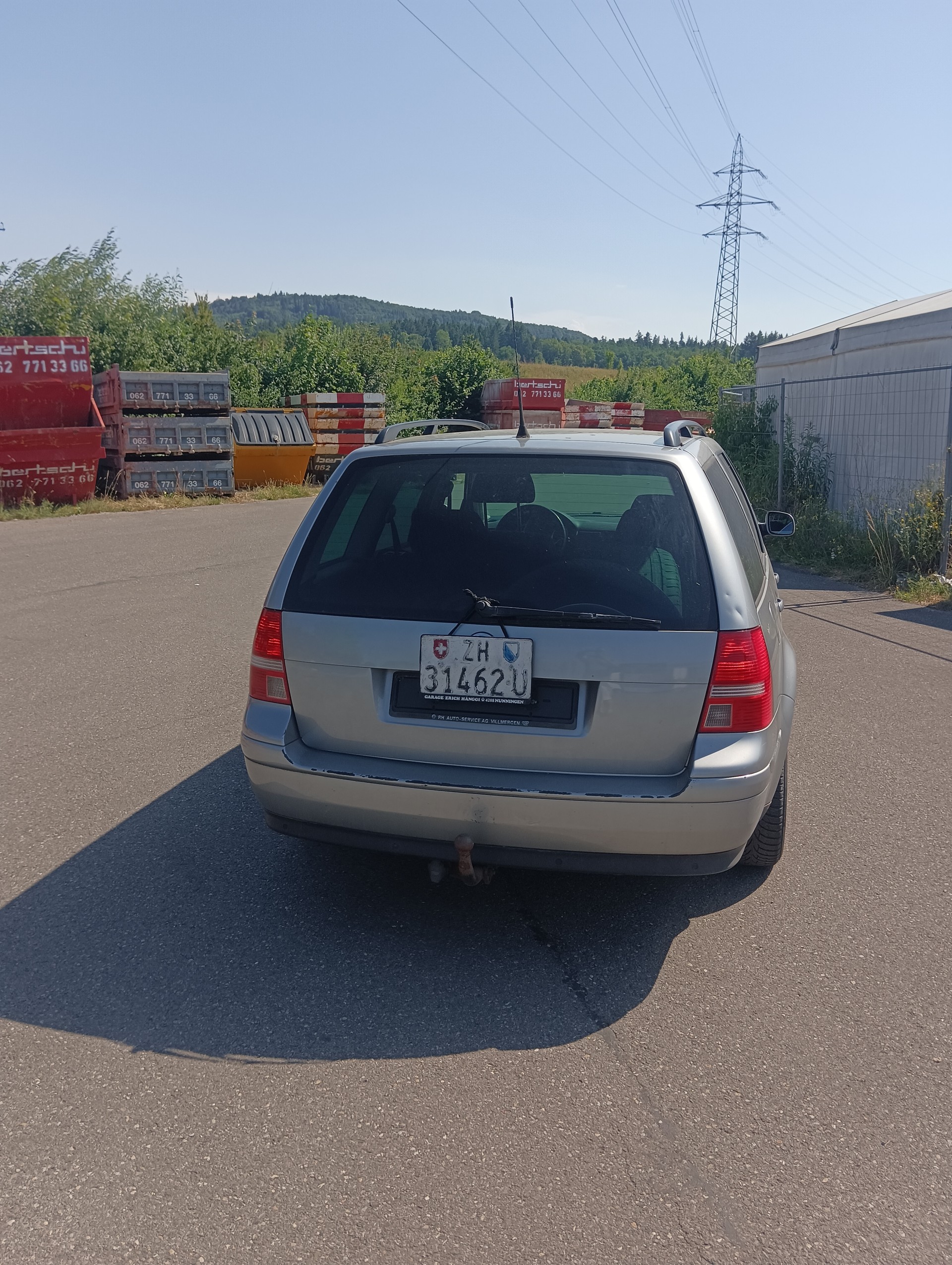VW GOLF-image-1
