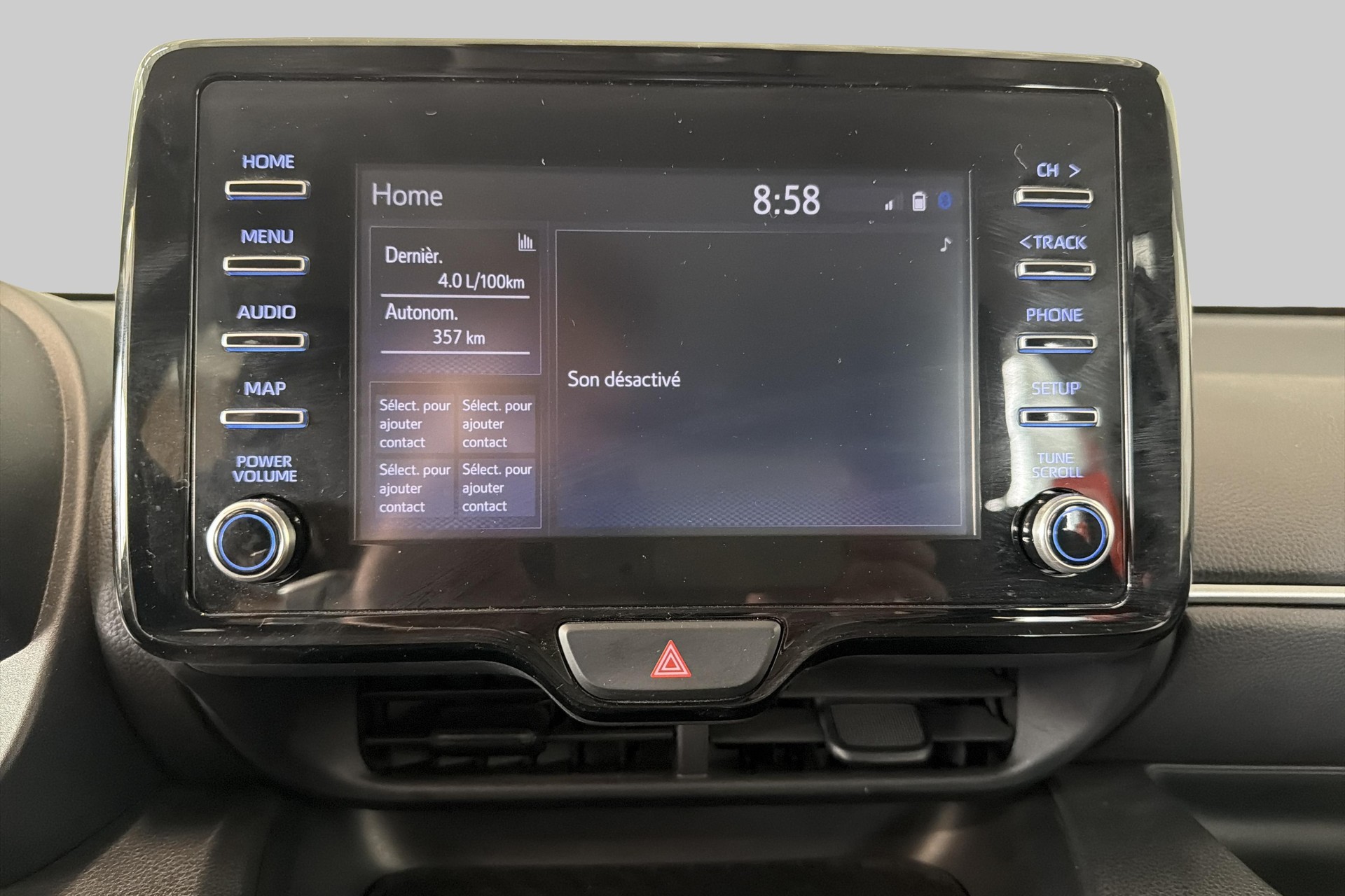 TOYOTA Yaris 1.5 Comfort e-CVT-image-11