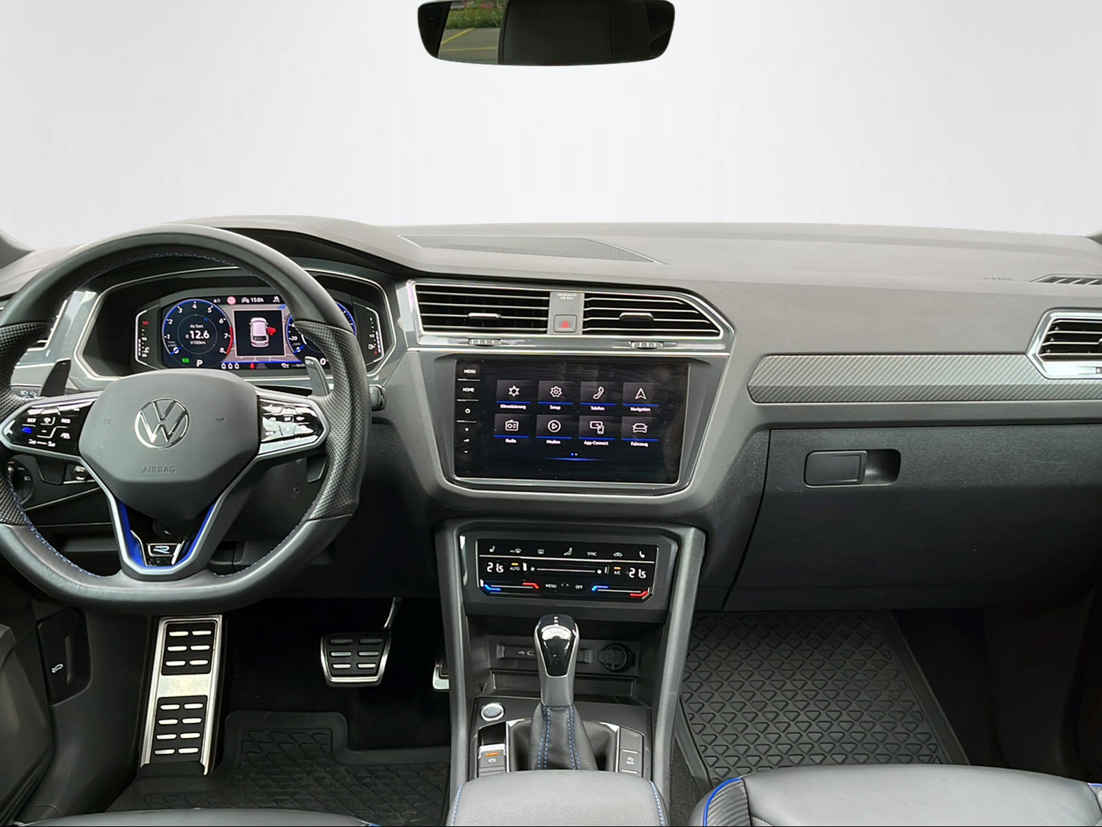 VW Tiguan 2.0 TSI R DSG-image-9
