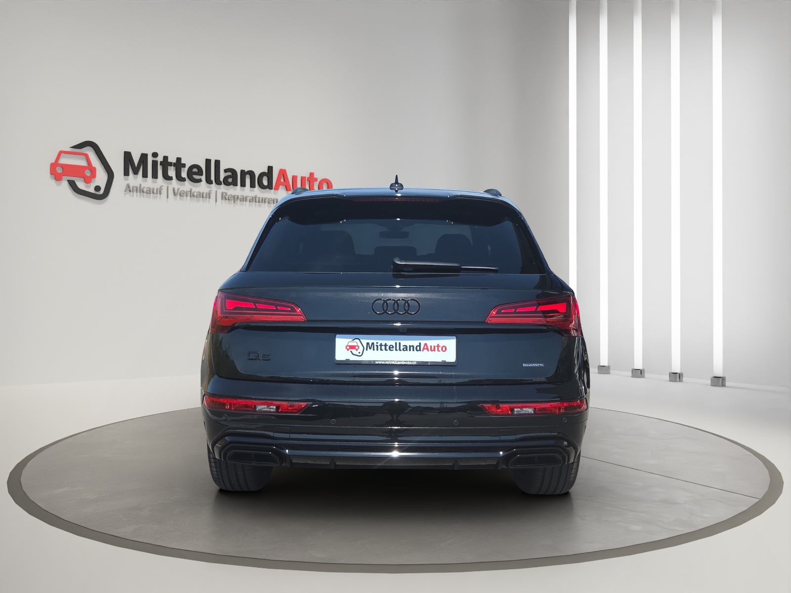 AUDI Q5 40 TDI S-line quattro S-tronic-image-12