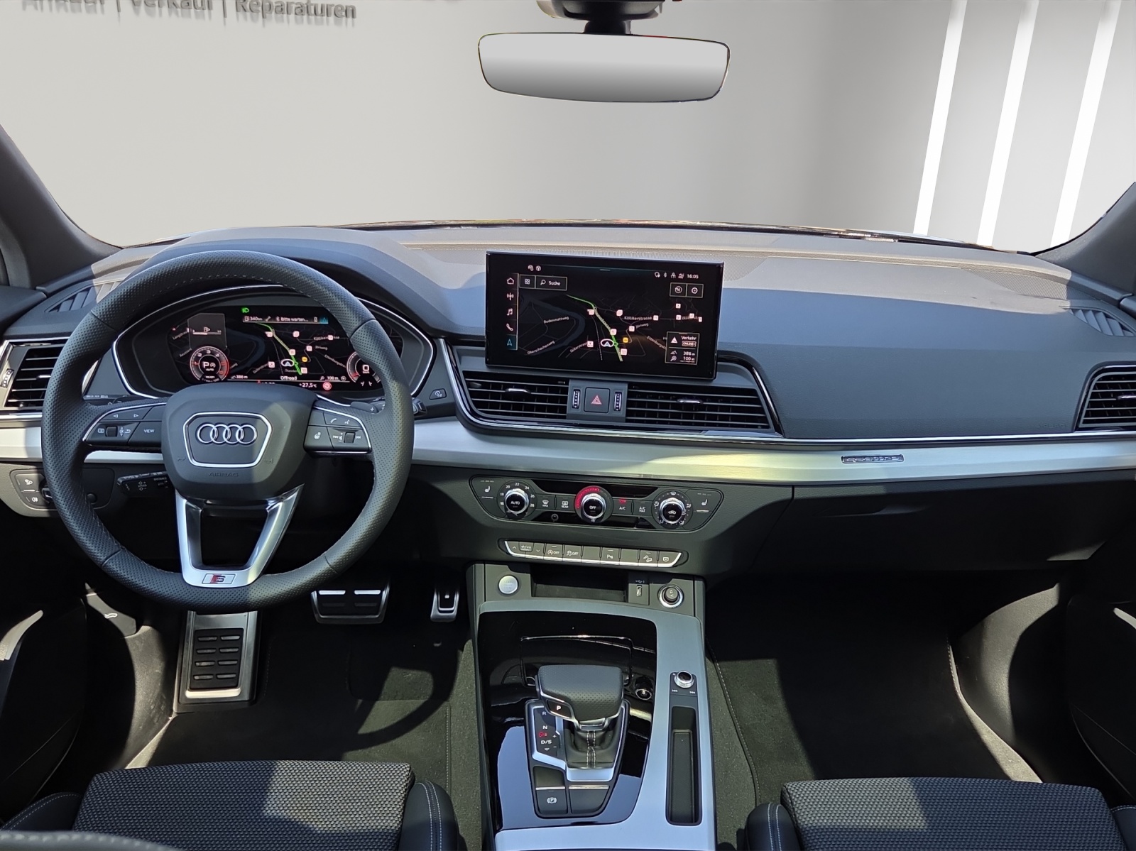 AUDI Q5 40 TDI S-line quattro S-tronic-image-6
