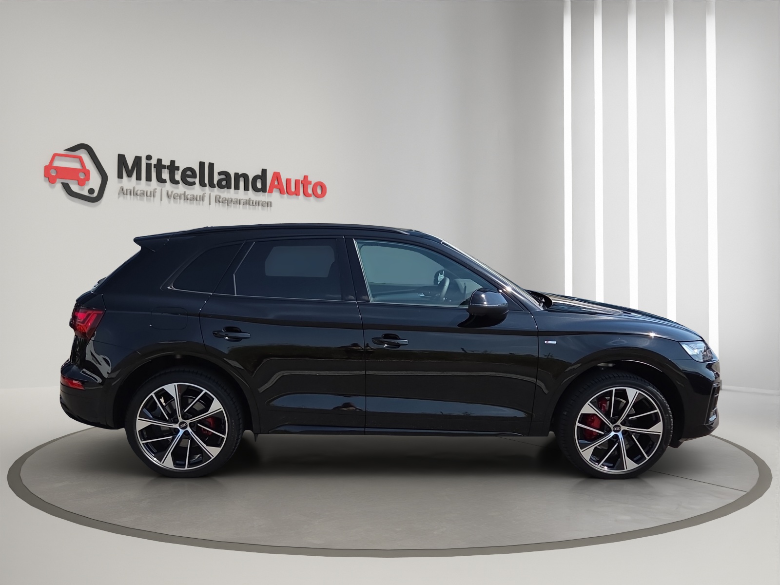 AUDI Q5 40 TDI S-line quattro S-tronic-image-4