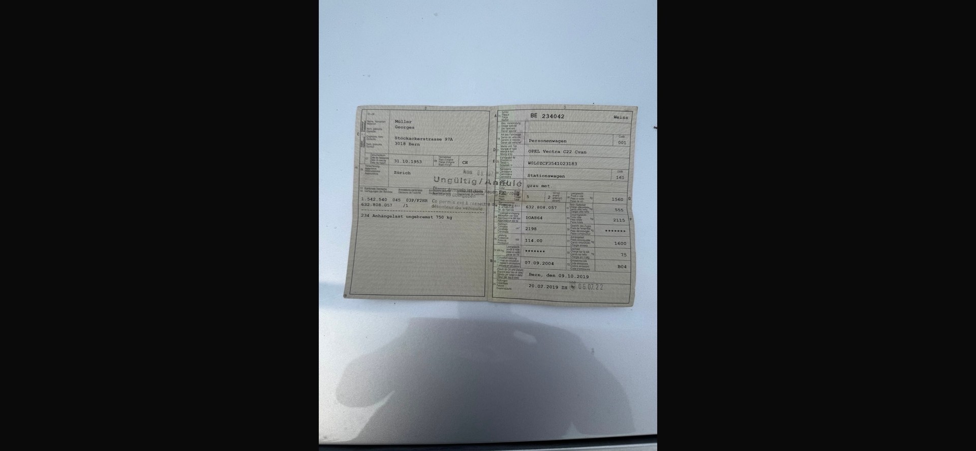 OPEL Vectra Caravan 2.2 Elegance-image-11