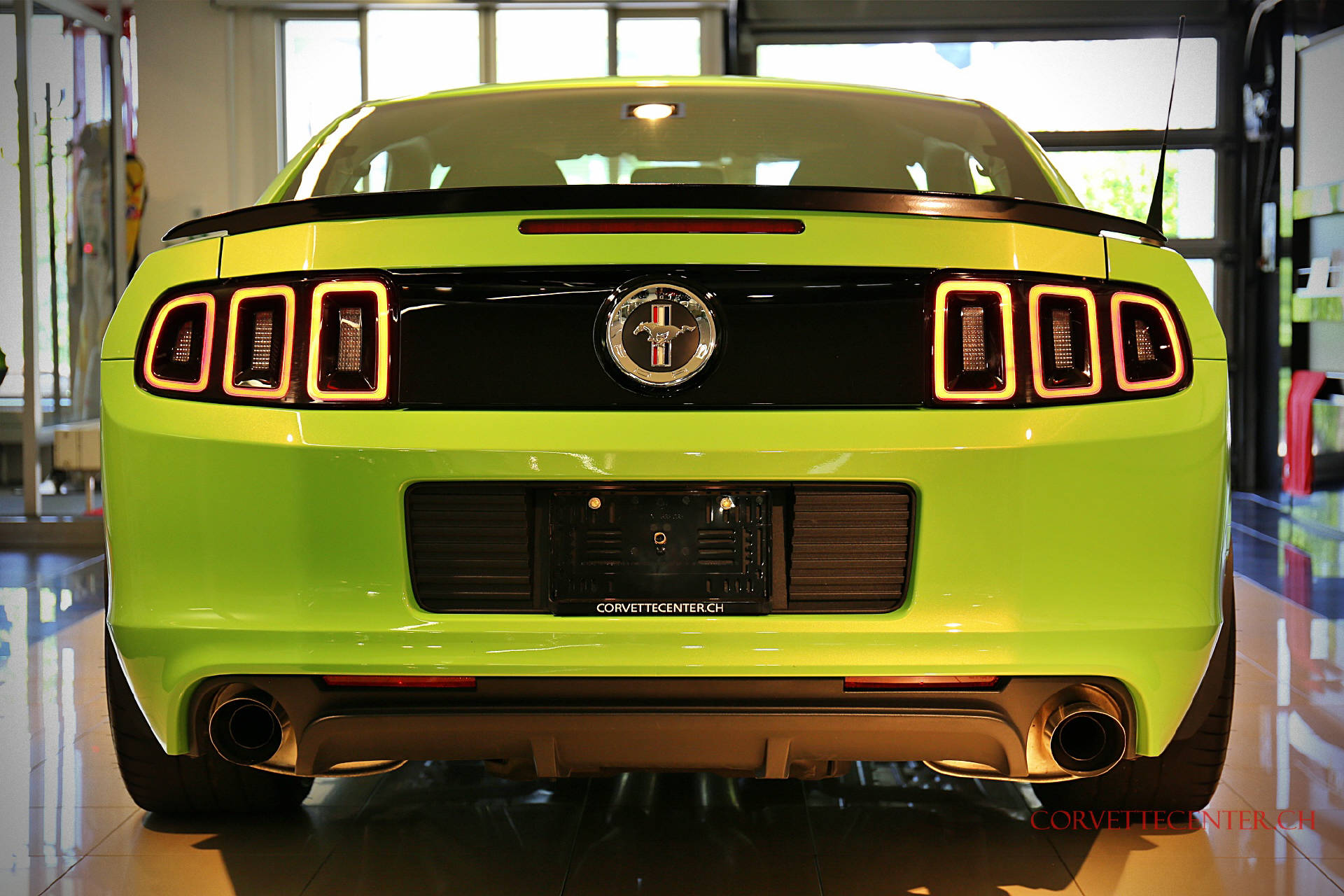 FORD Mustang 302 BOSS Coupé 5.0 V8-image-6