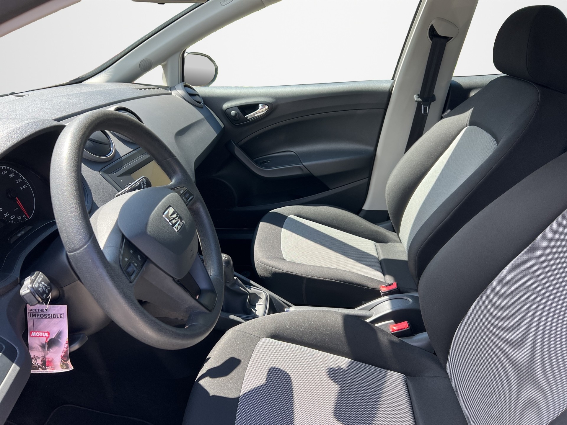 SEAT Ibiza 1.0 EcoTSI Referenc-image-8