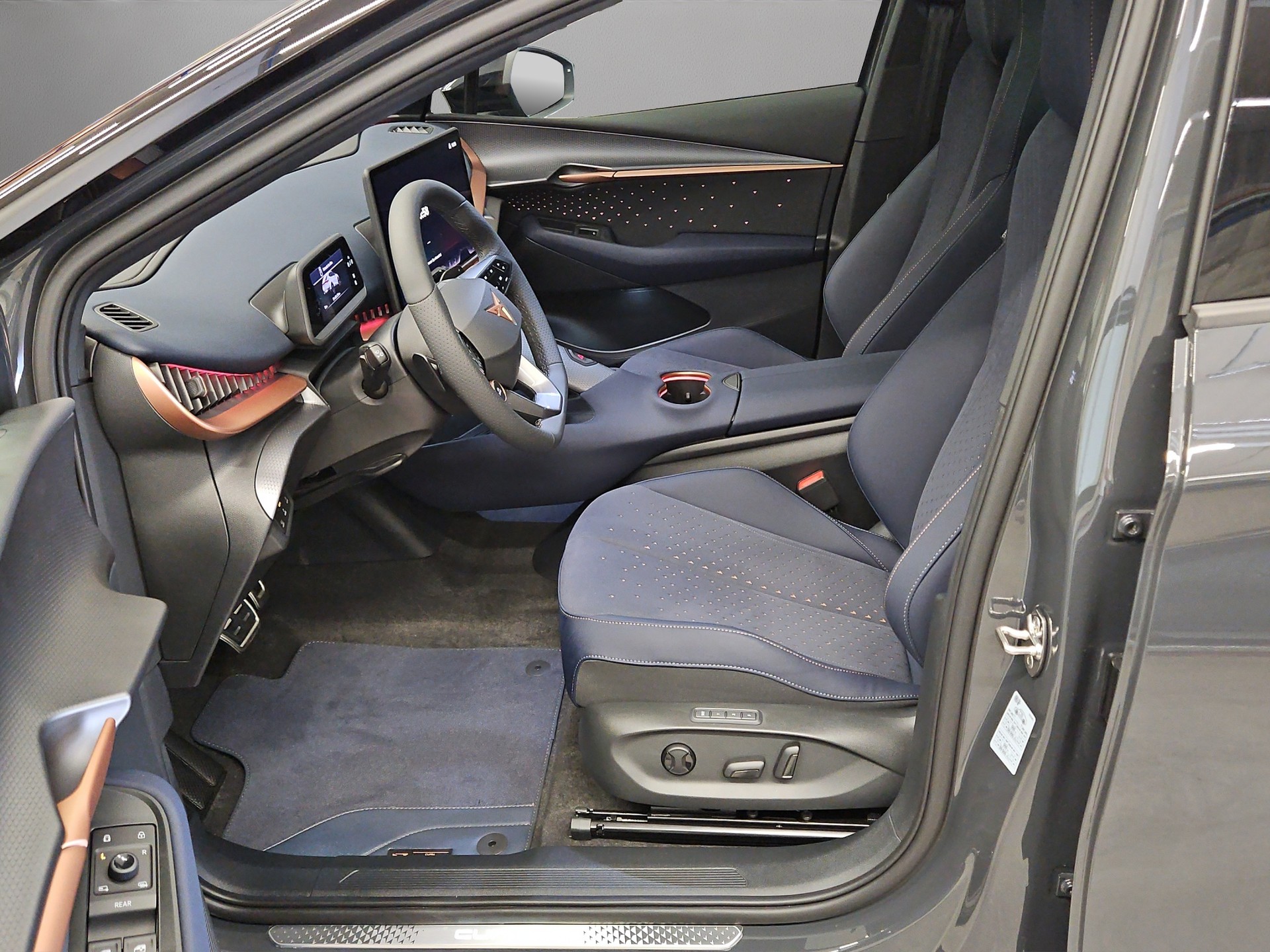 CUPRA Tavascan Type 9 77 kWh Adrenaline Prime Edition-image-4