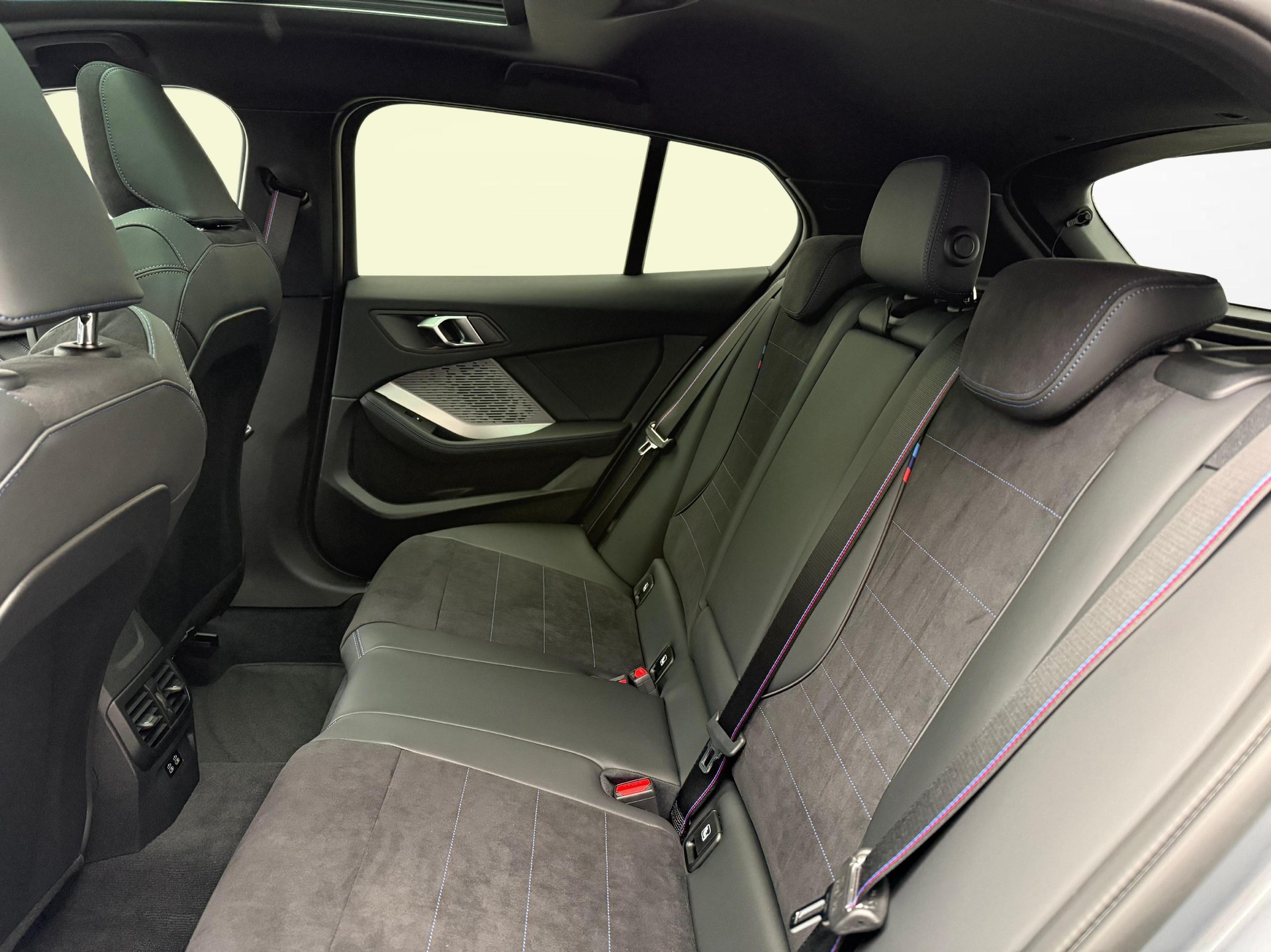 BMW 123 xDrive-image-10