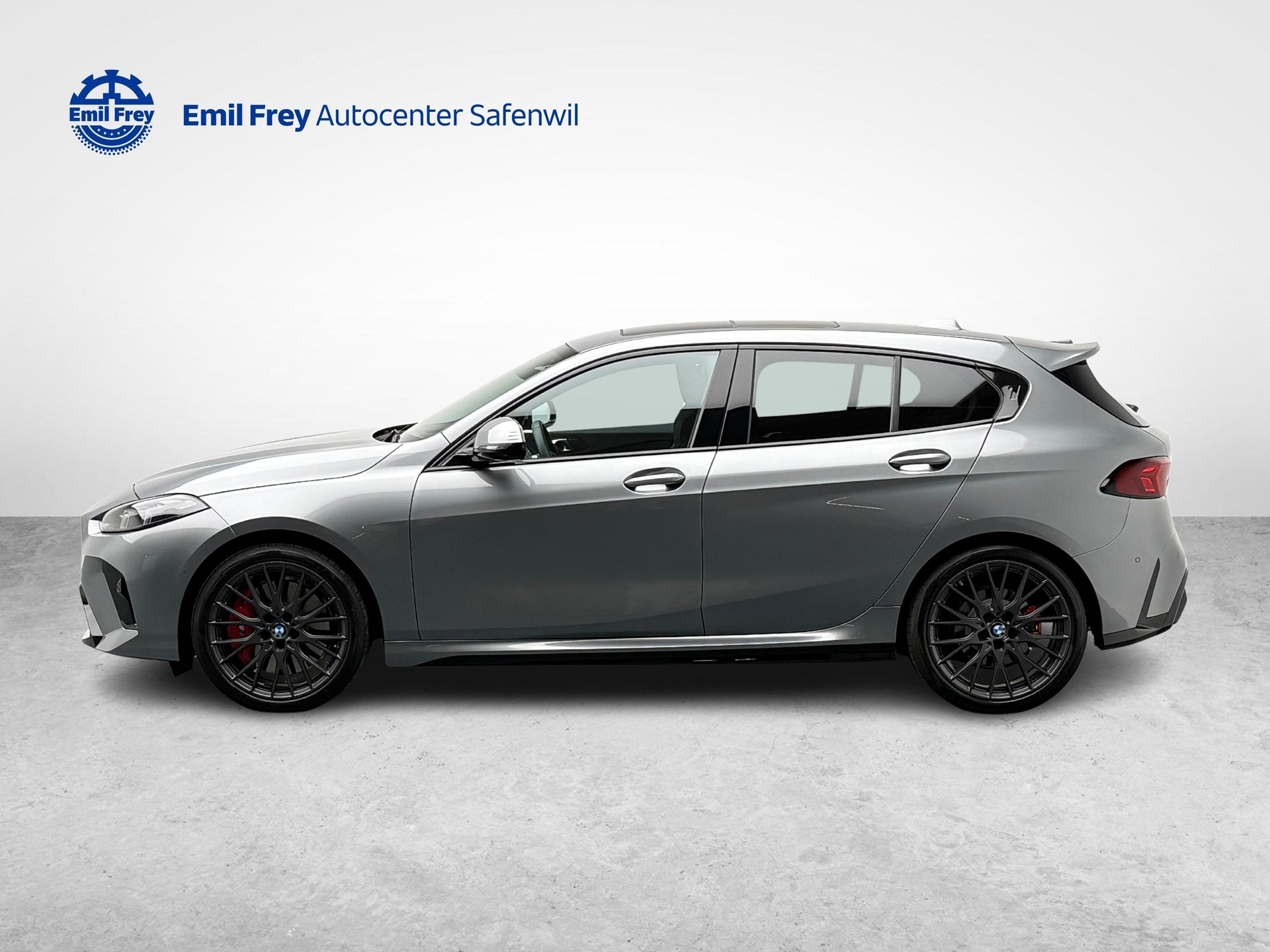 BMW 123 xDrive-image-1