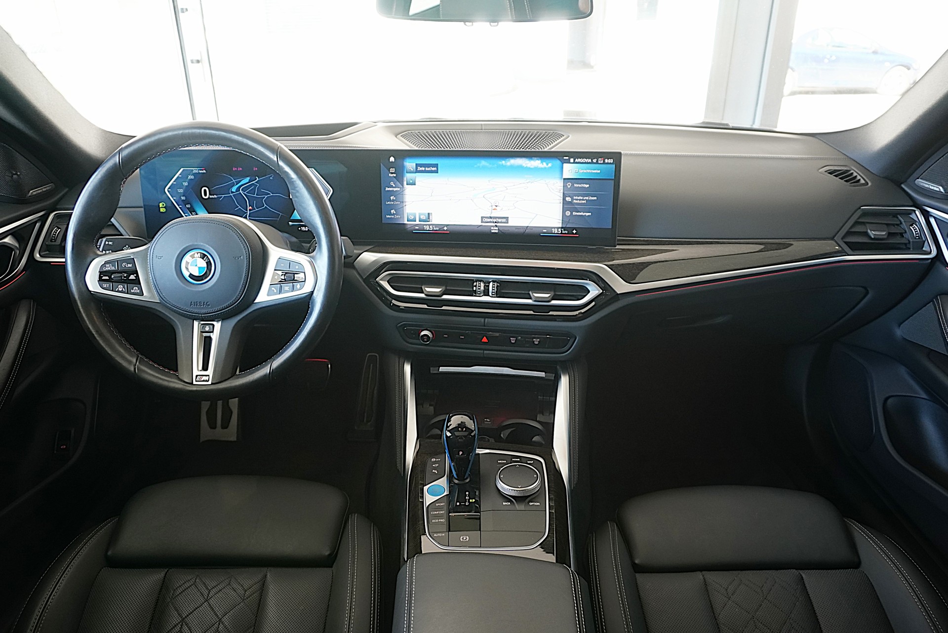 BMW i4 M50 M Sport Pro-image-10