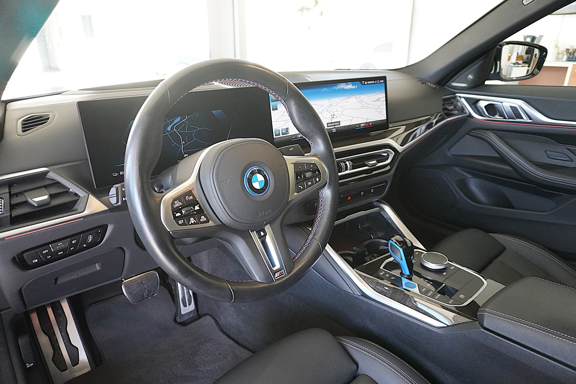 BMW i4 M50 M Sport Pro-image-8