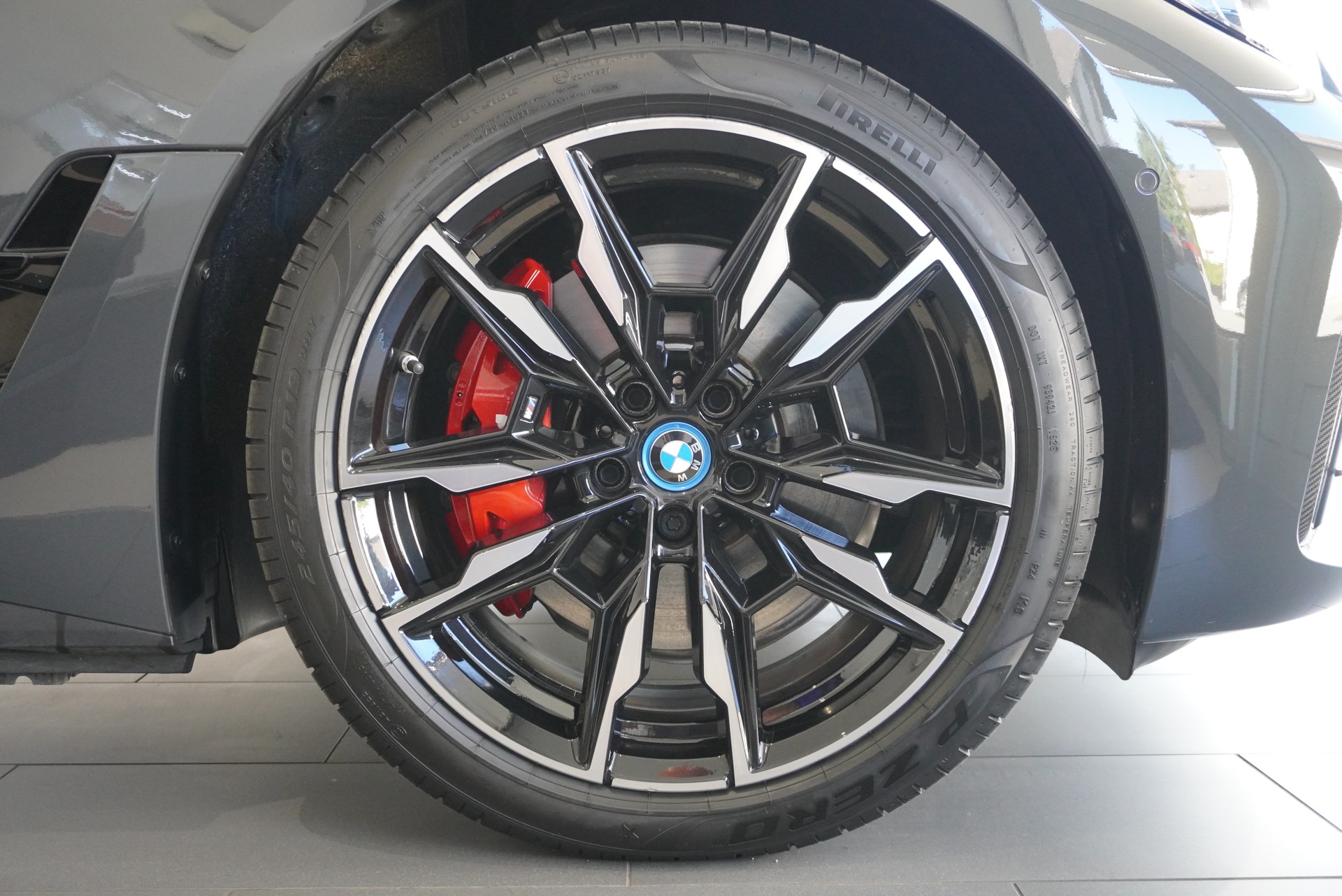 BMW i4 M50 M Sport Pro-image-7