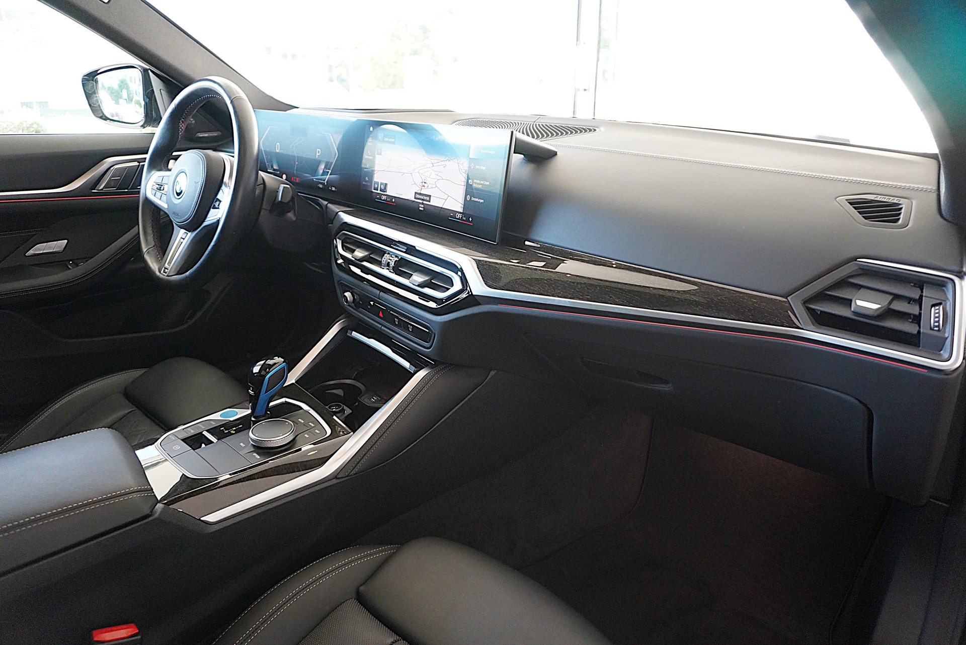 BMW i4 M50 M Sport Pro-image-12