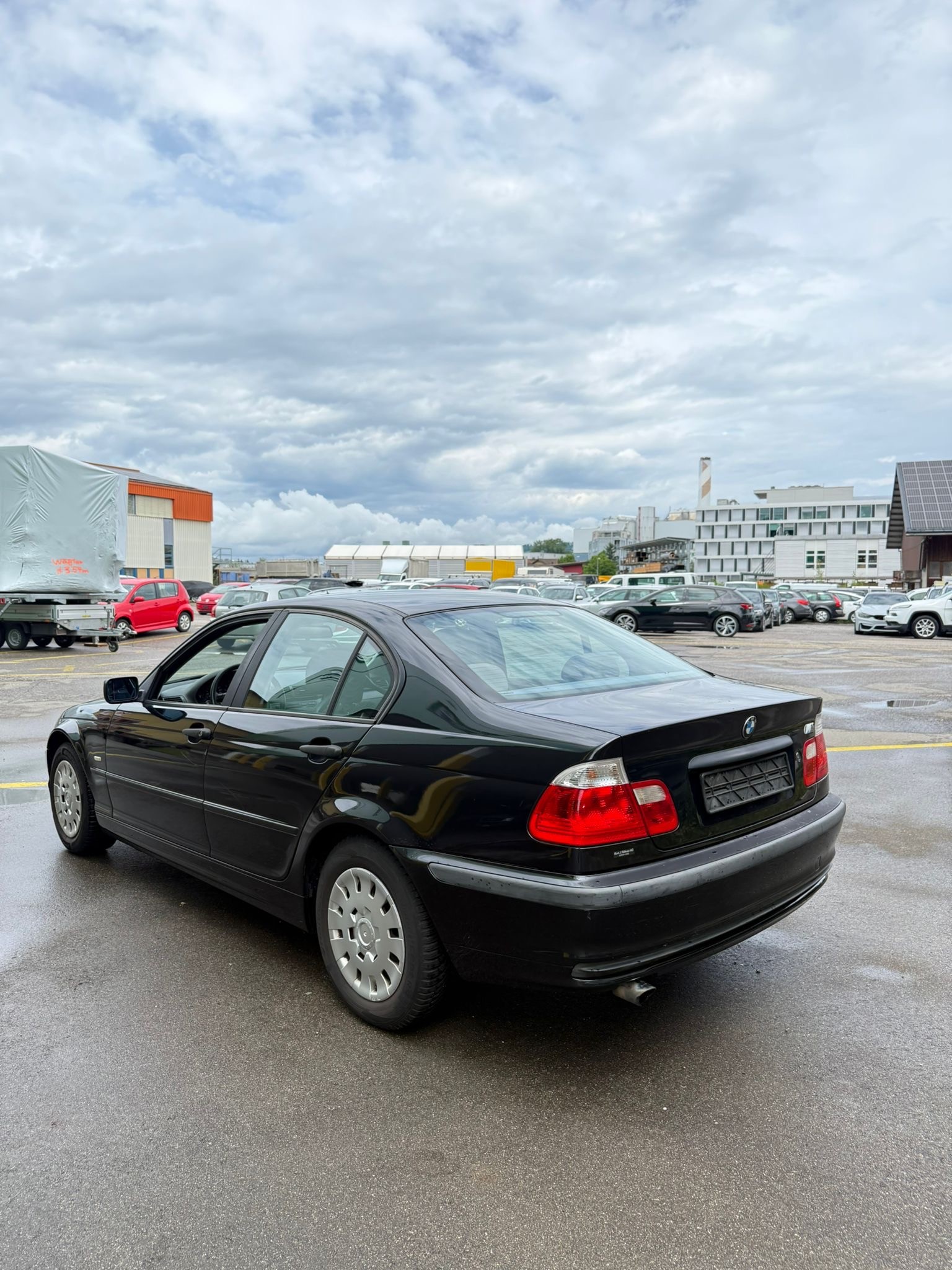 BMW 316i-image-4