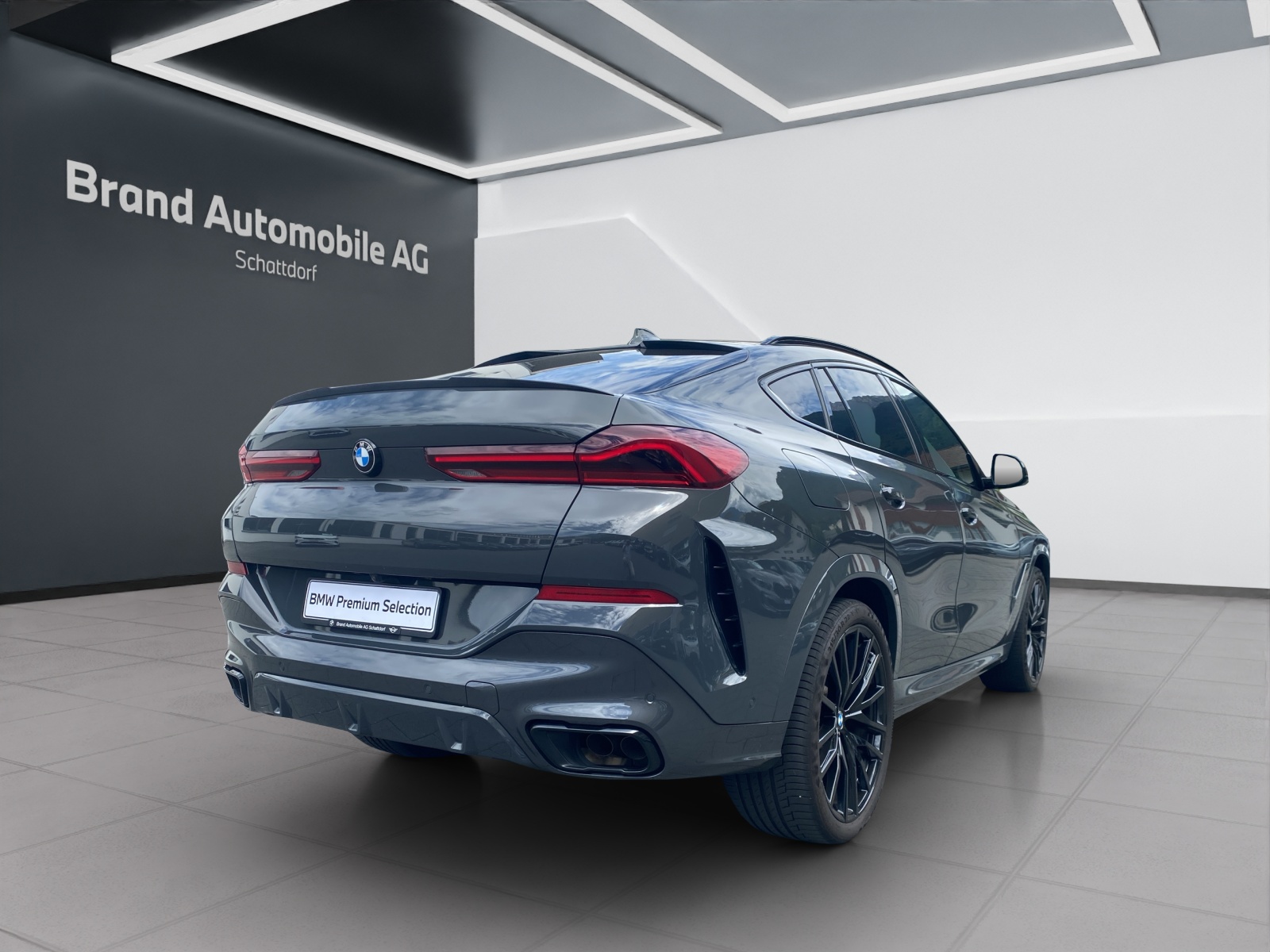 BMW X6 M50i-image-4
