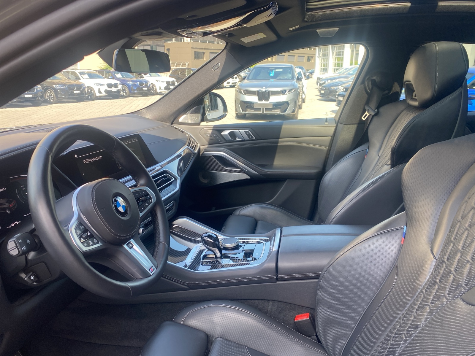 BMW X6 M50i-image-20
