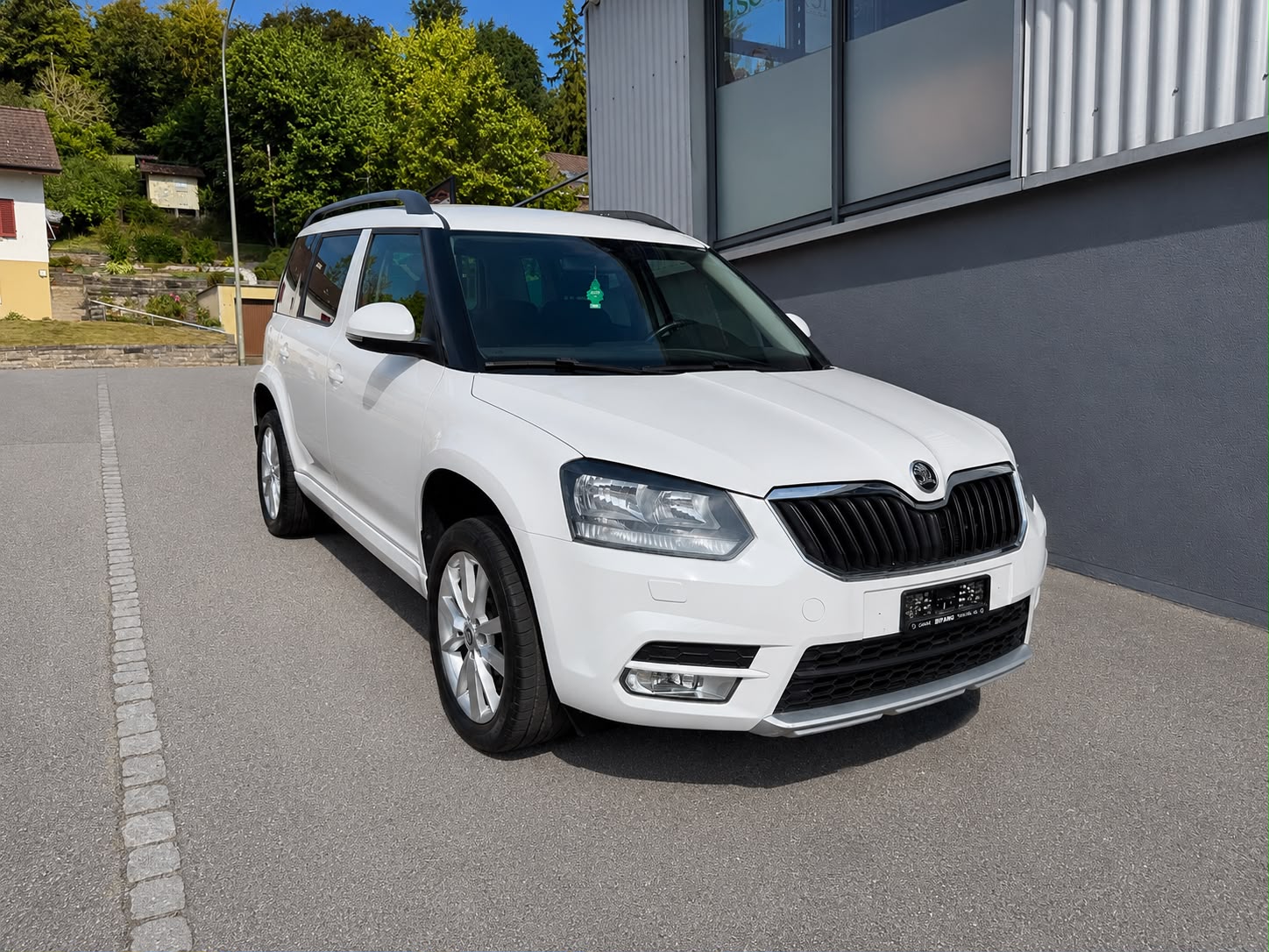 SKODA Yeti 1.4 TSI Active Outdoor 4x4 DSG-image-0