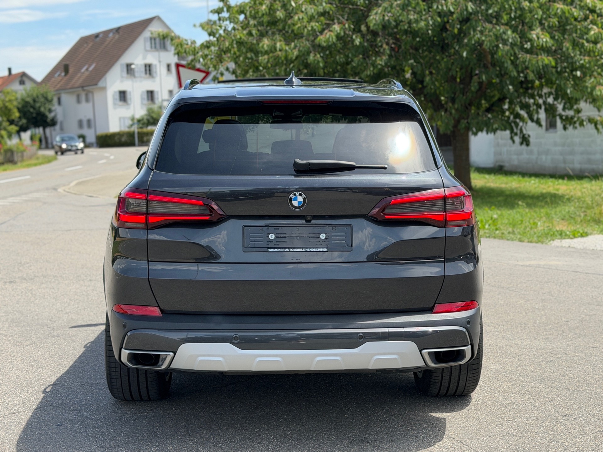 BMW X5 xDrive 48V 30d xLine Steptronic-image-4