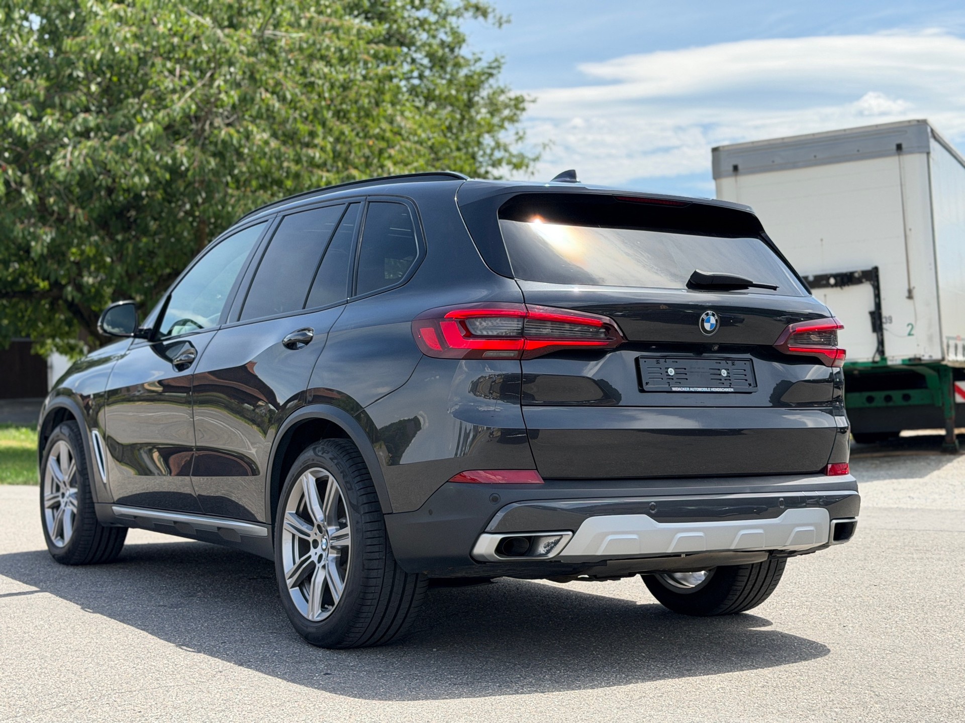 BMW X5 xDrive 48V 30d xLine Steptronic-image-5