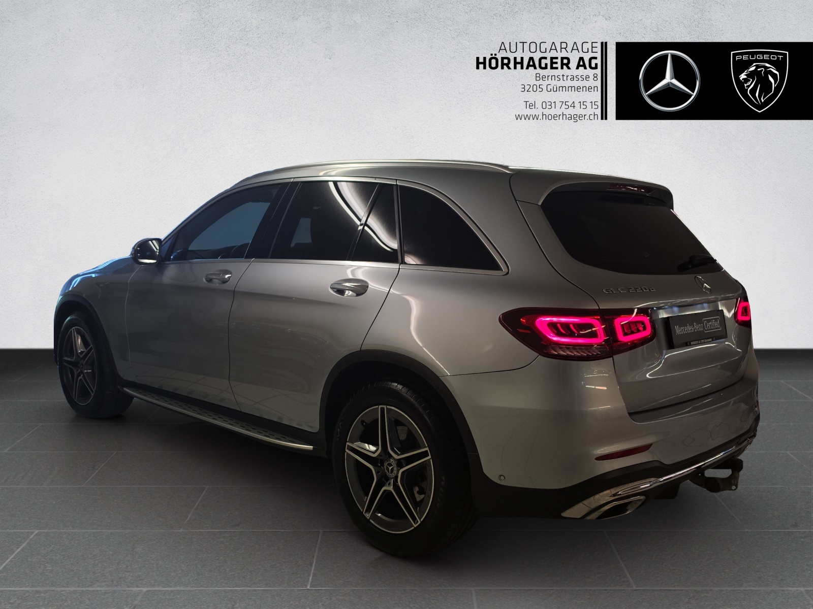 MERCEDES-BENZ GLC 220 d AMG Line 4Matic 9G-Tronic-image-4