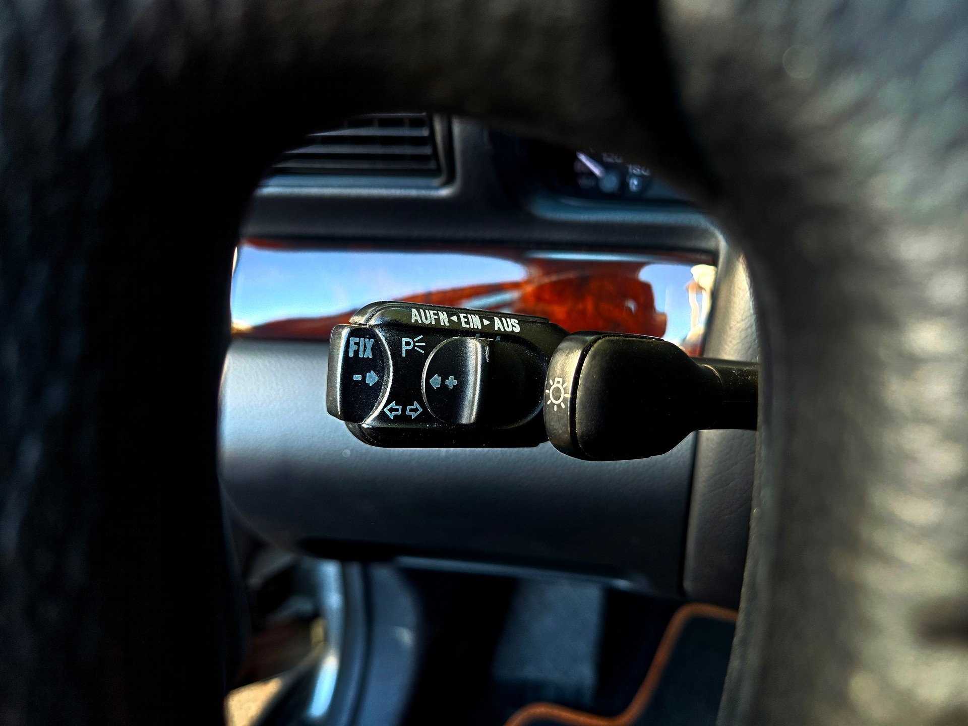 AUDI A4 Avant 1.9 TDI-image-9
