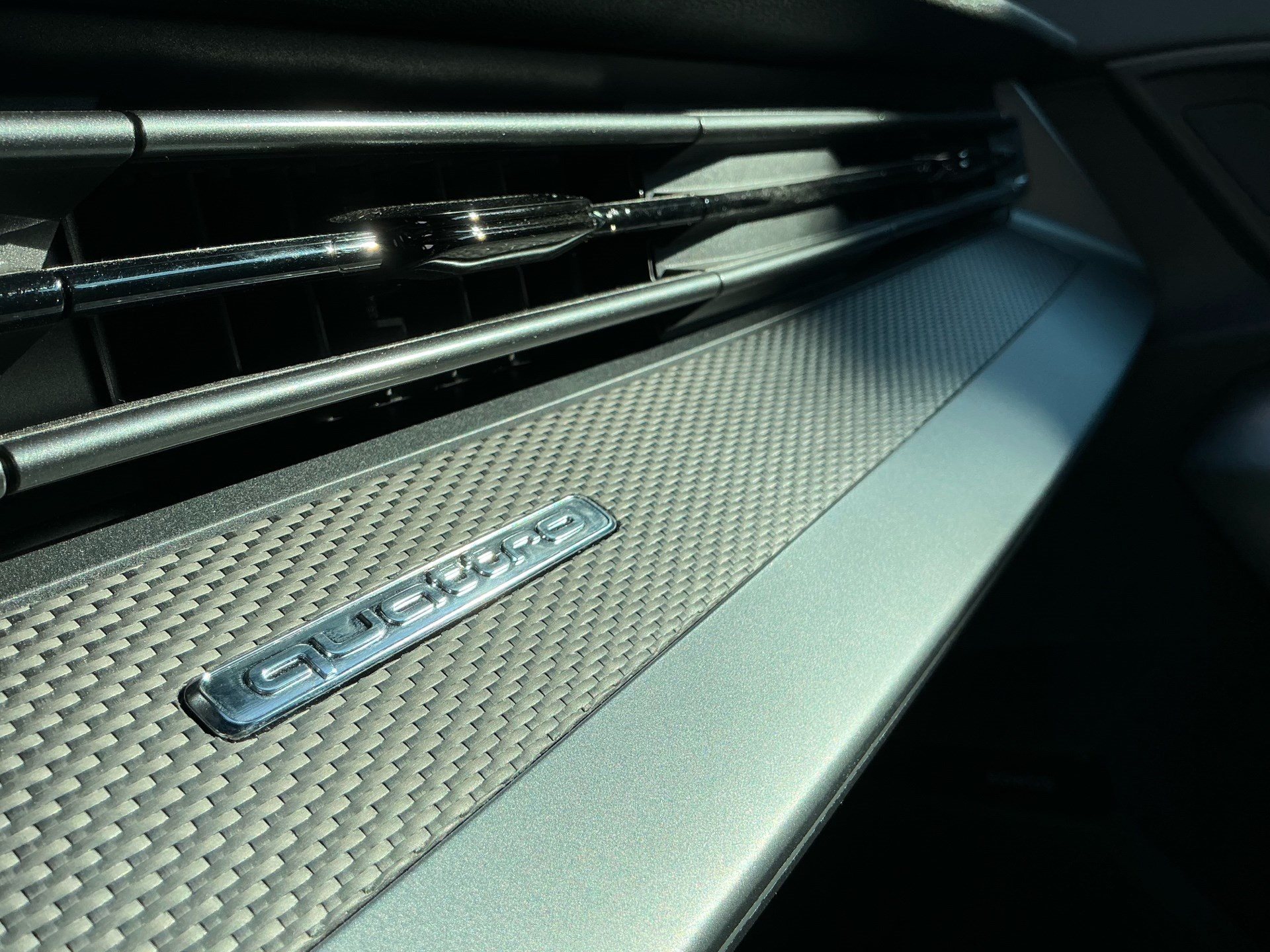 AUDI RS3 SPORTBACK 2.5 400 PS TFSI QUATTRO *** UNIKAT IN GOODWOOD GREEN ***-image-24