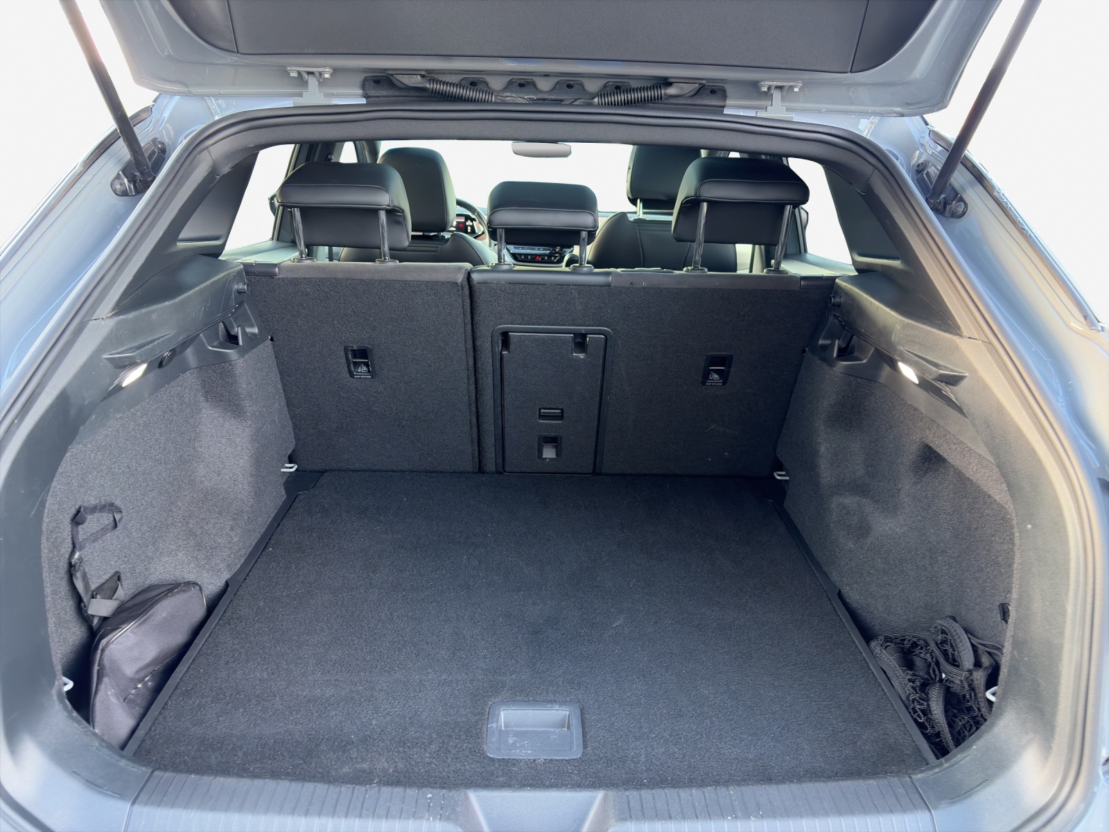 VW ID.4 Pro Performance 77 kWh-image-13