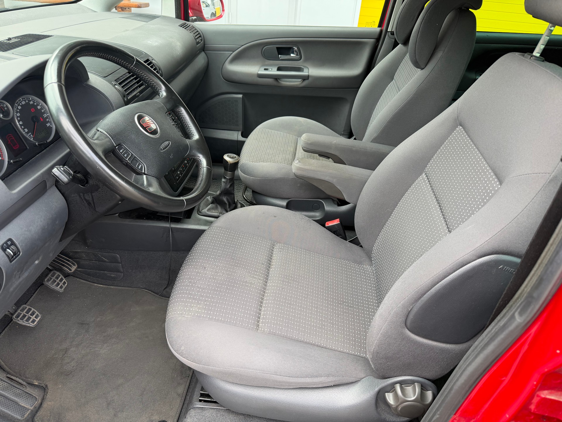 SEAT Alhambra 2.0 TDI Ecomotive-image-8