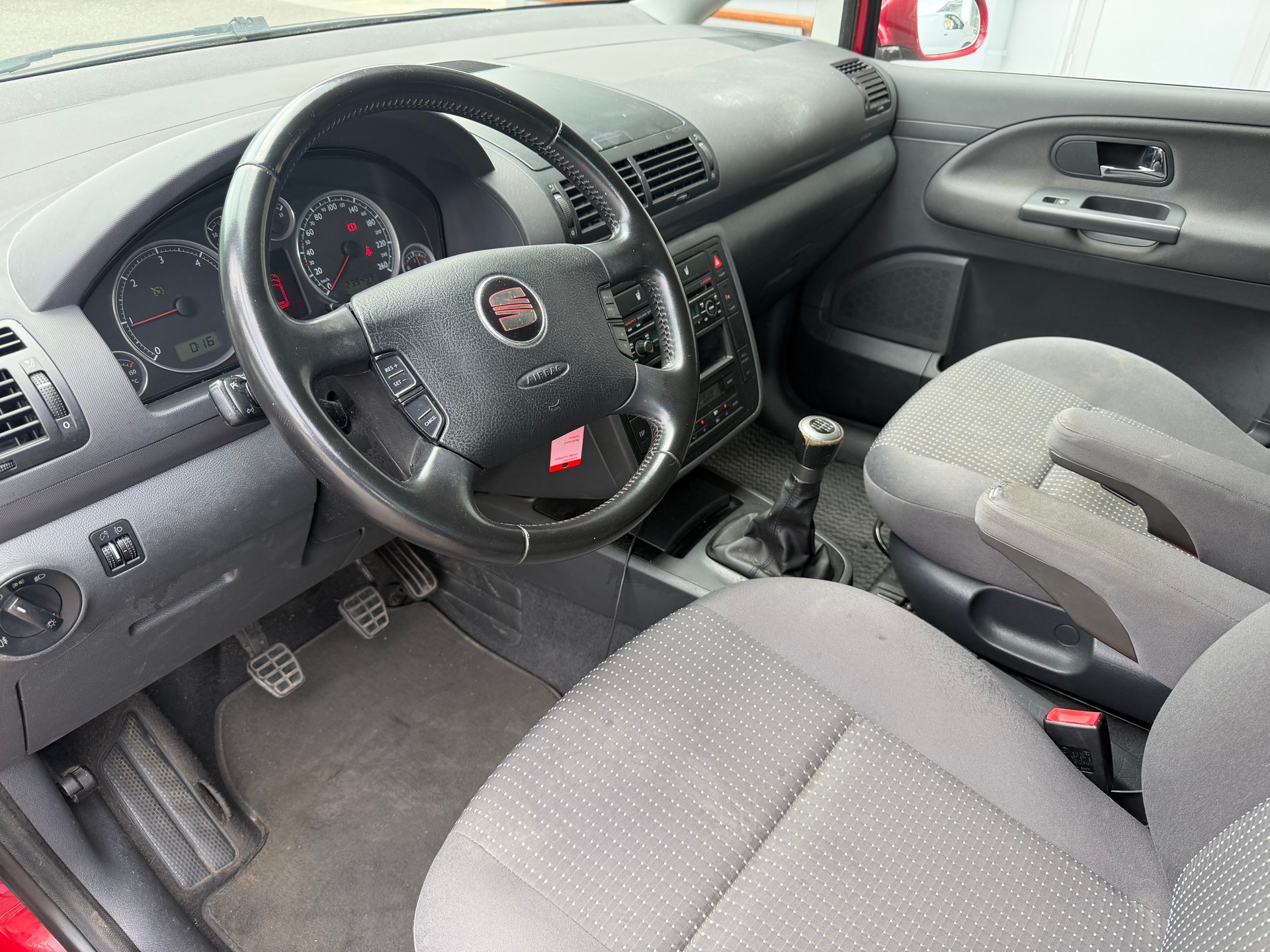 SEAT Alhambra 2.0 TDI Ecomotive-image-7