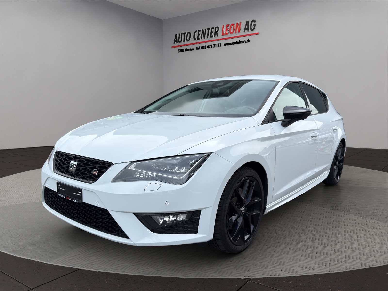 SEAT Leon 1.8 TSI FR Line-image-1