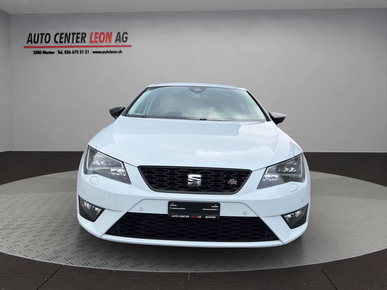 SEAT Leon 1.8 TSI FR Line-image-0