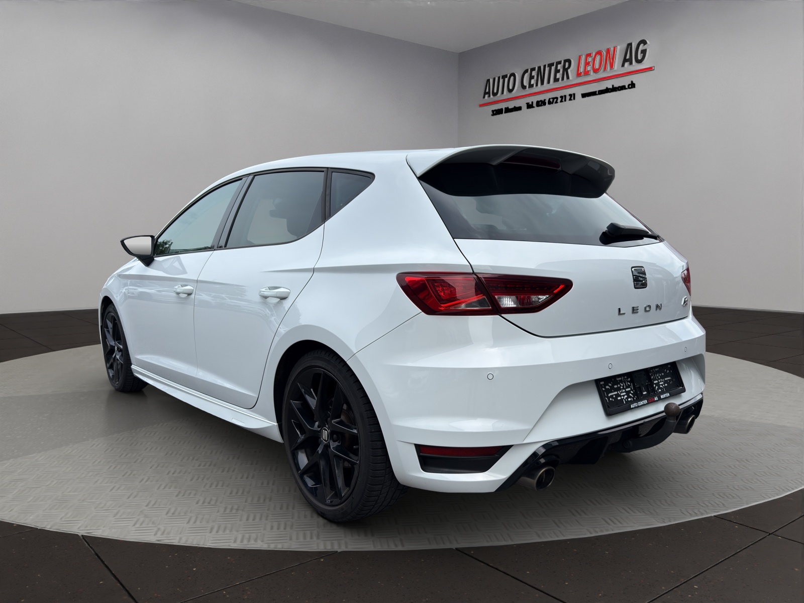 SEAT Leon 1.8 TSI FR Line-image-3