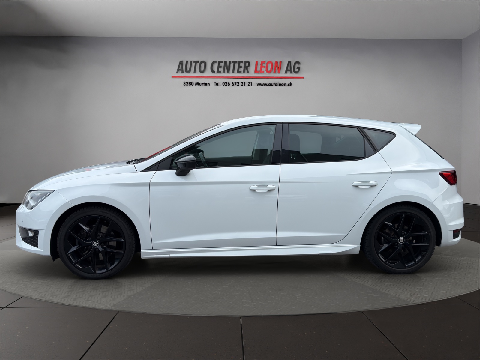 SEAT Leon 1.8 TSI FR Line-image-2