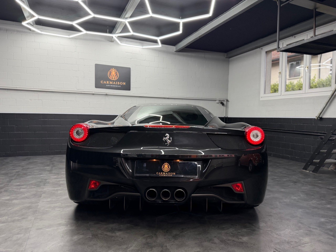 FERRARI 458 Italia 4.5 V8 Black Beast-image-6