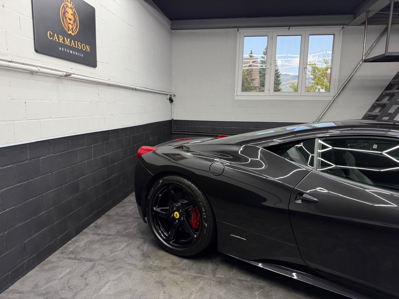 FERRARI 458 Italia 4.5 V8 Black Beast-image-4