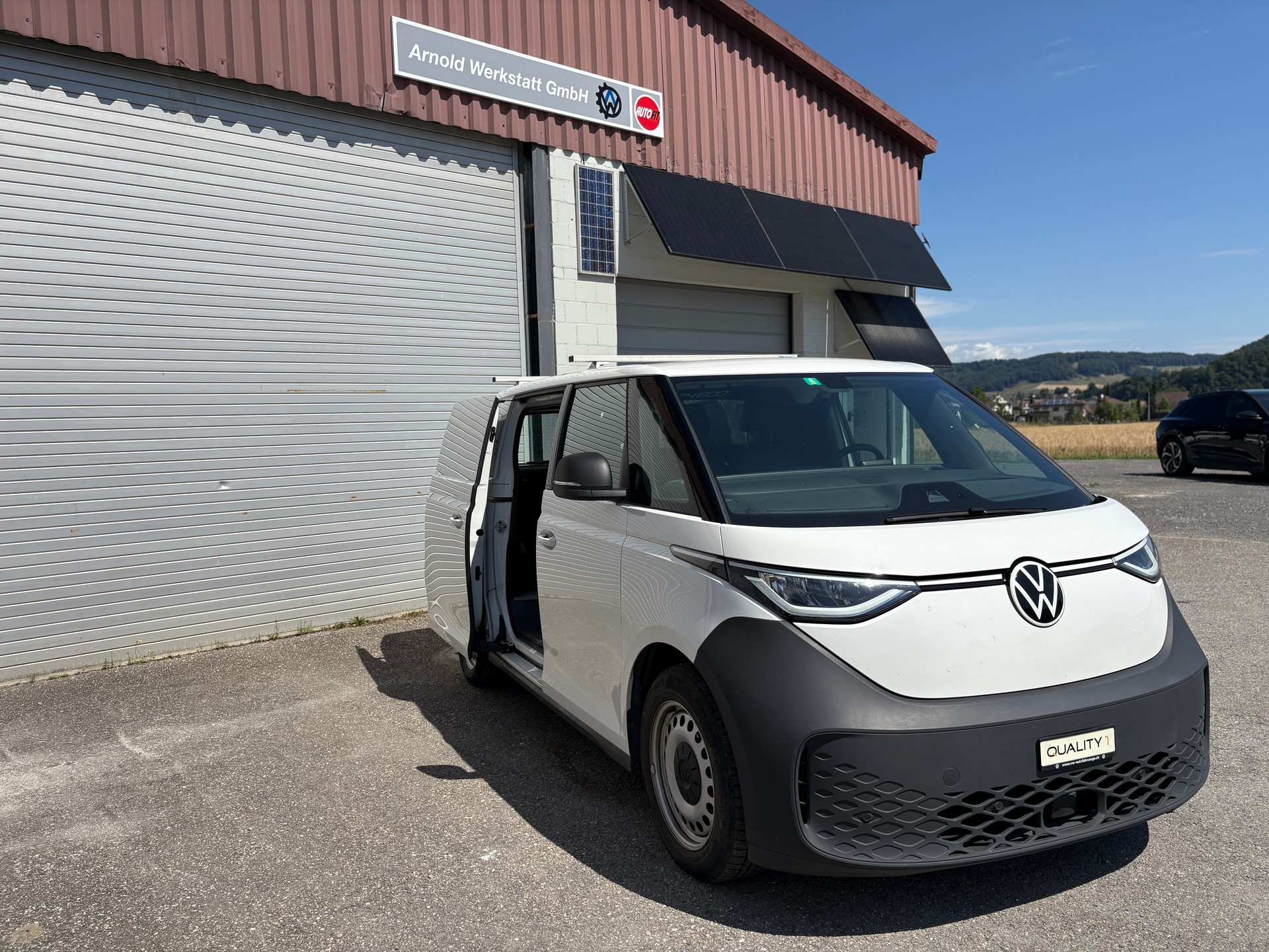 VW ID. Buzz Cargo-image-7