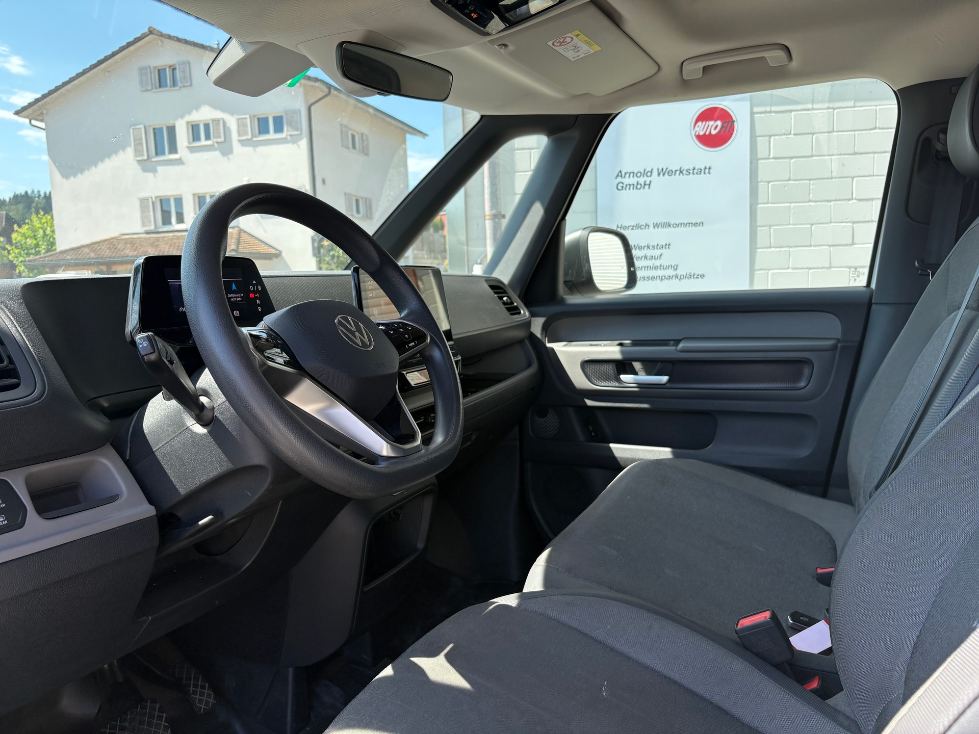 VW ID. Buzz Cargo-image-9