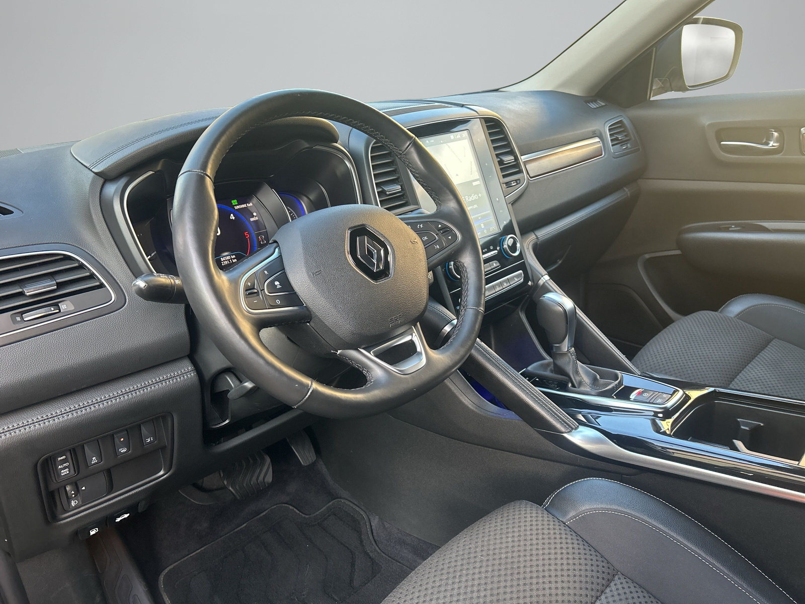 RENAULT Koleos 2.0 dCi Intens 4WD Xtronic CVT frisch ab Service und MFK-image-5