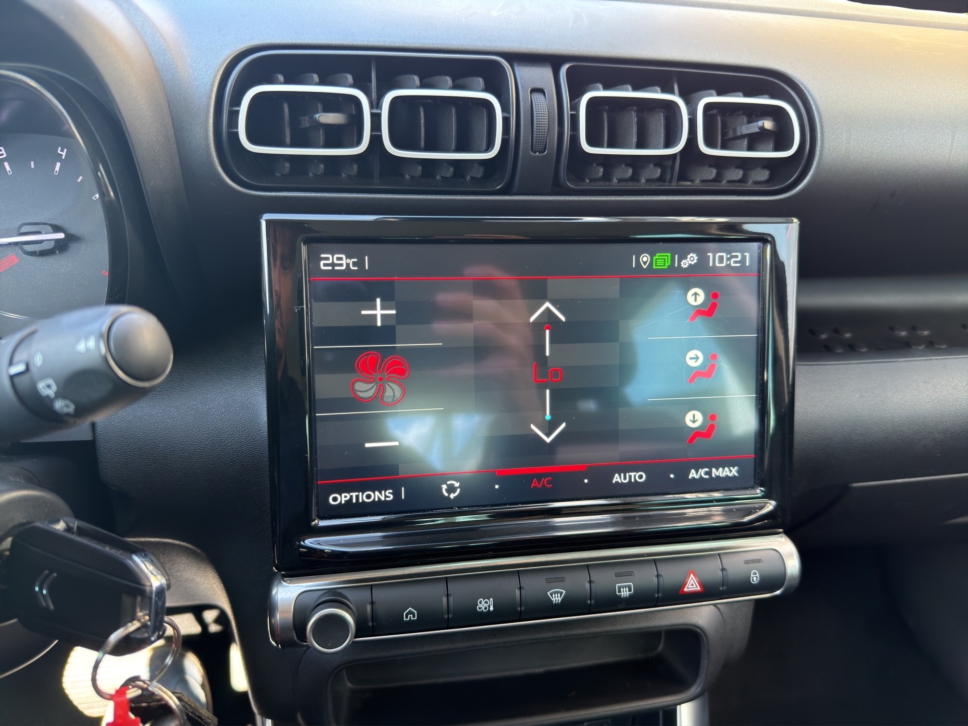 CITROEN C3 Aircross 1.2 Swiss Edition-image-9