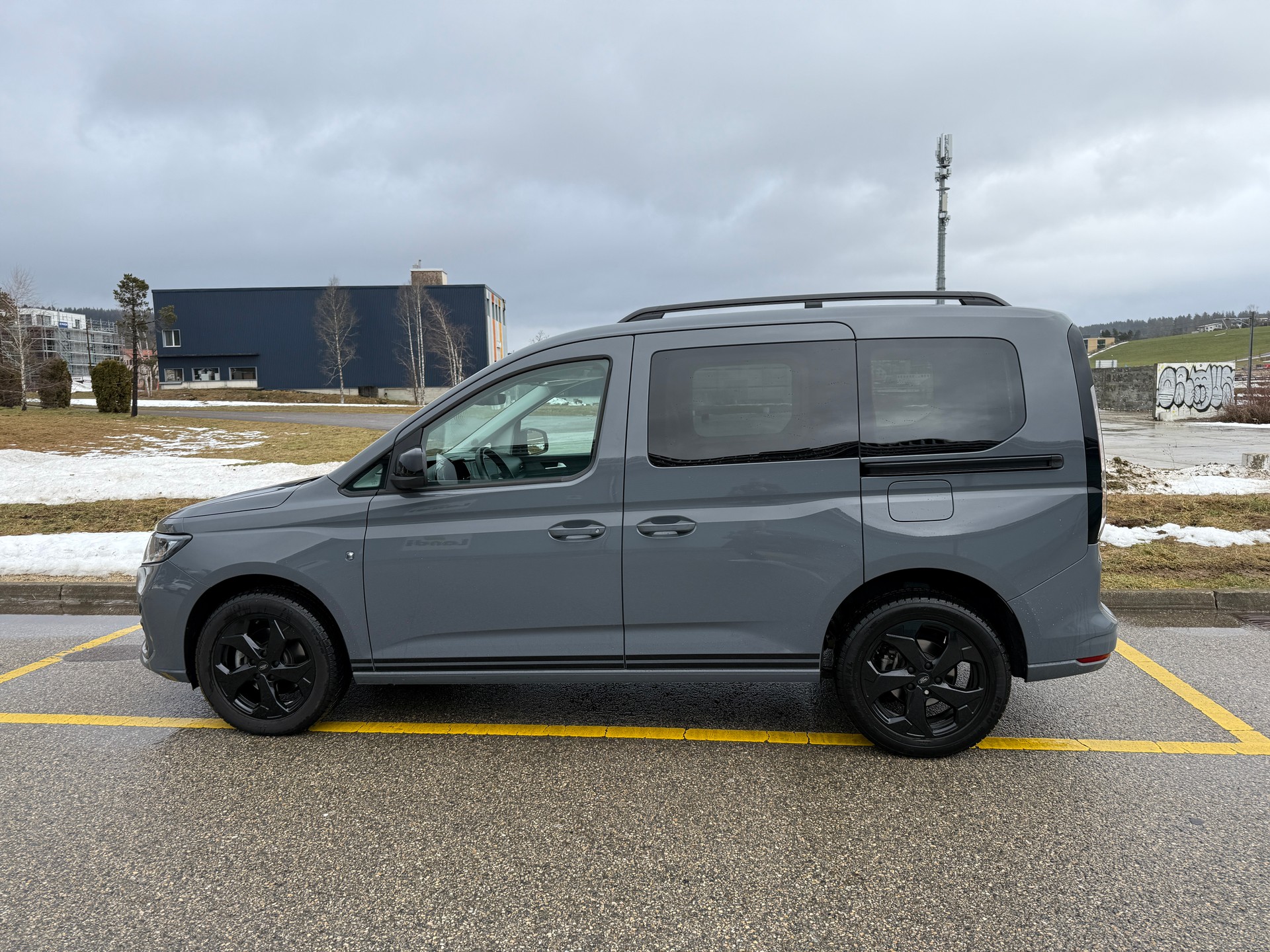FORD 2.0 EcoBlue 122 Sport-image-3