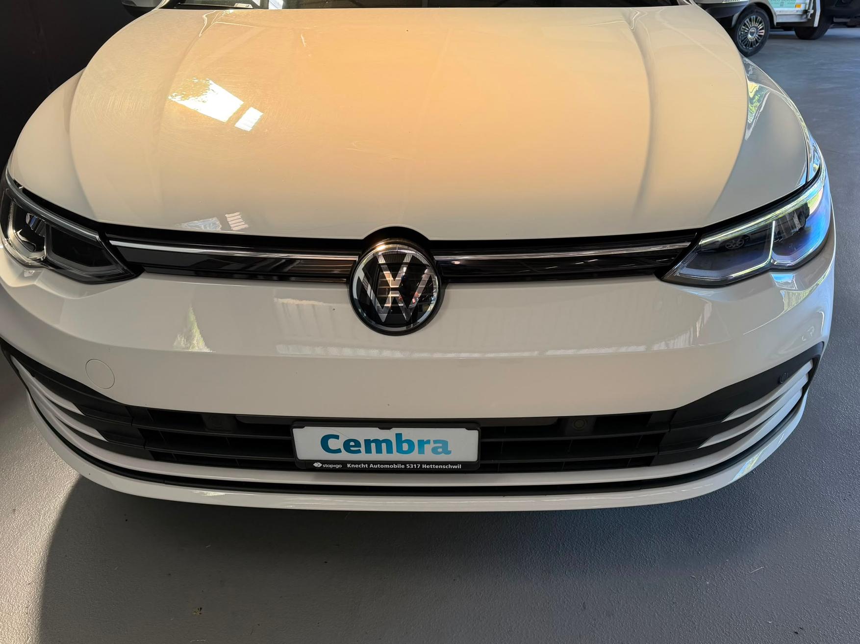 VW Golf VIII Variant 1.5 eTSI Life DSG-image-4