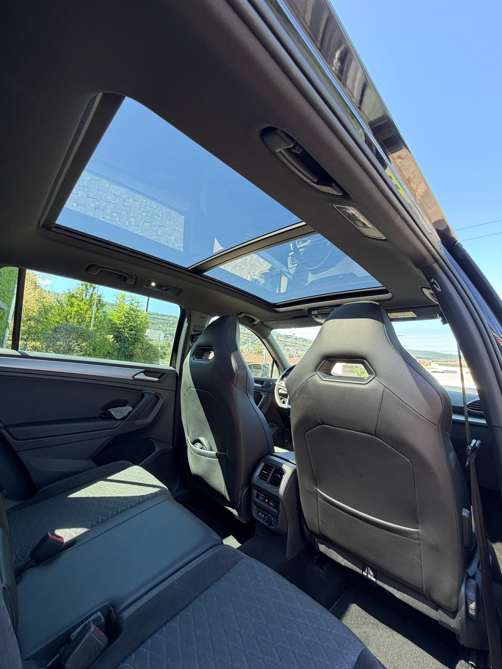 SEAT 2.0 TSI Hola FR 4Drive DSG-image-3