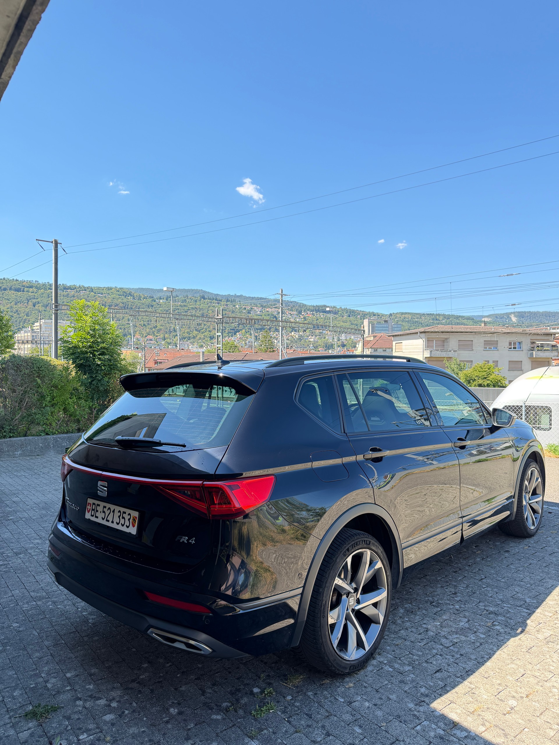 SEAT 2.0 TSI Hola FR 4Drive DSG-image-1