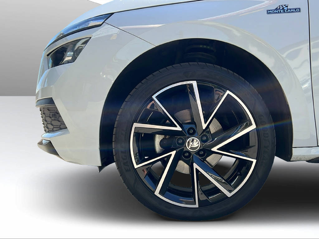 SKODA Kamiq 1.5 TSI Monte Carlo DSG-image-13