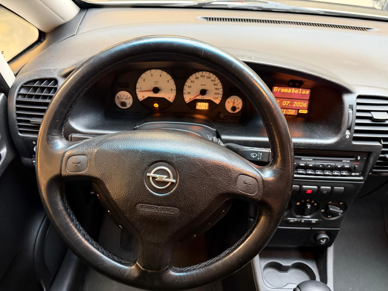 OPEL Zafira 1.8i 16V Comfort-image-10