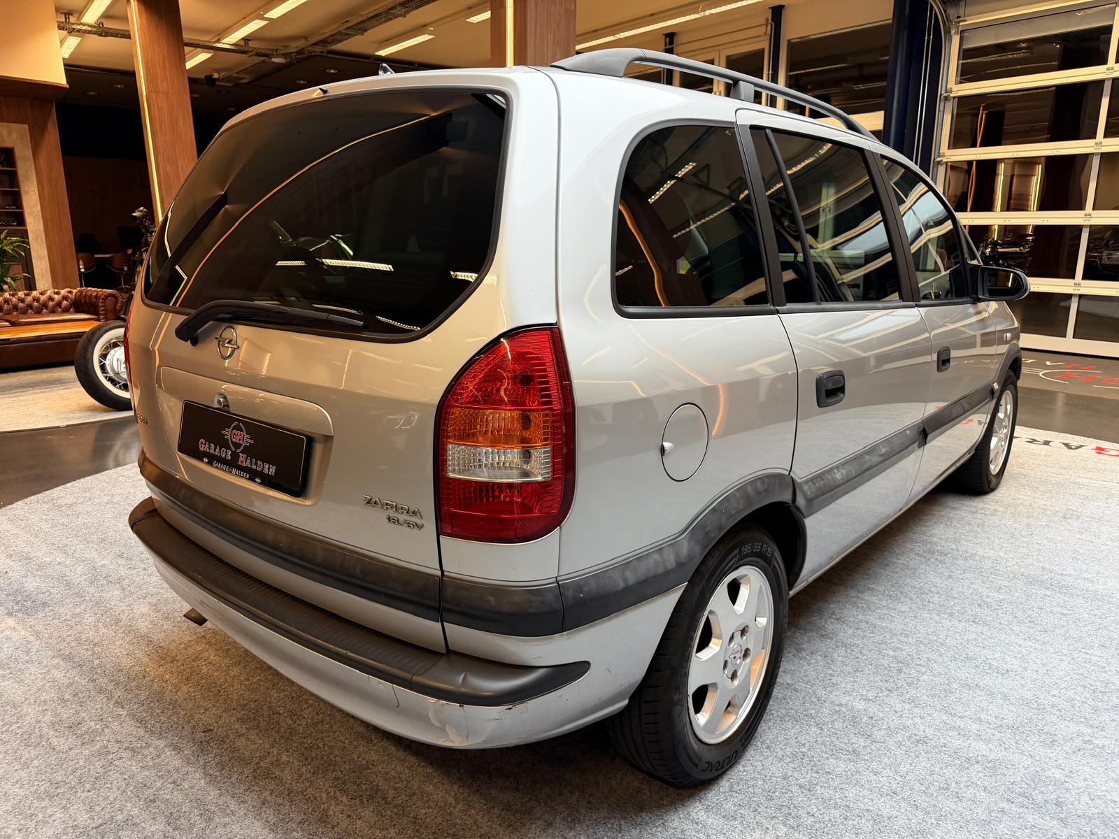 OPEL Zafira 1.8i 16V Comfort-image-7